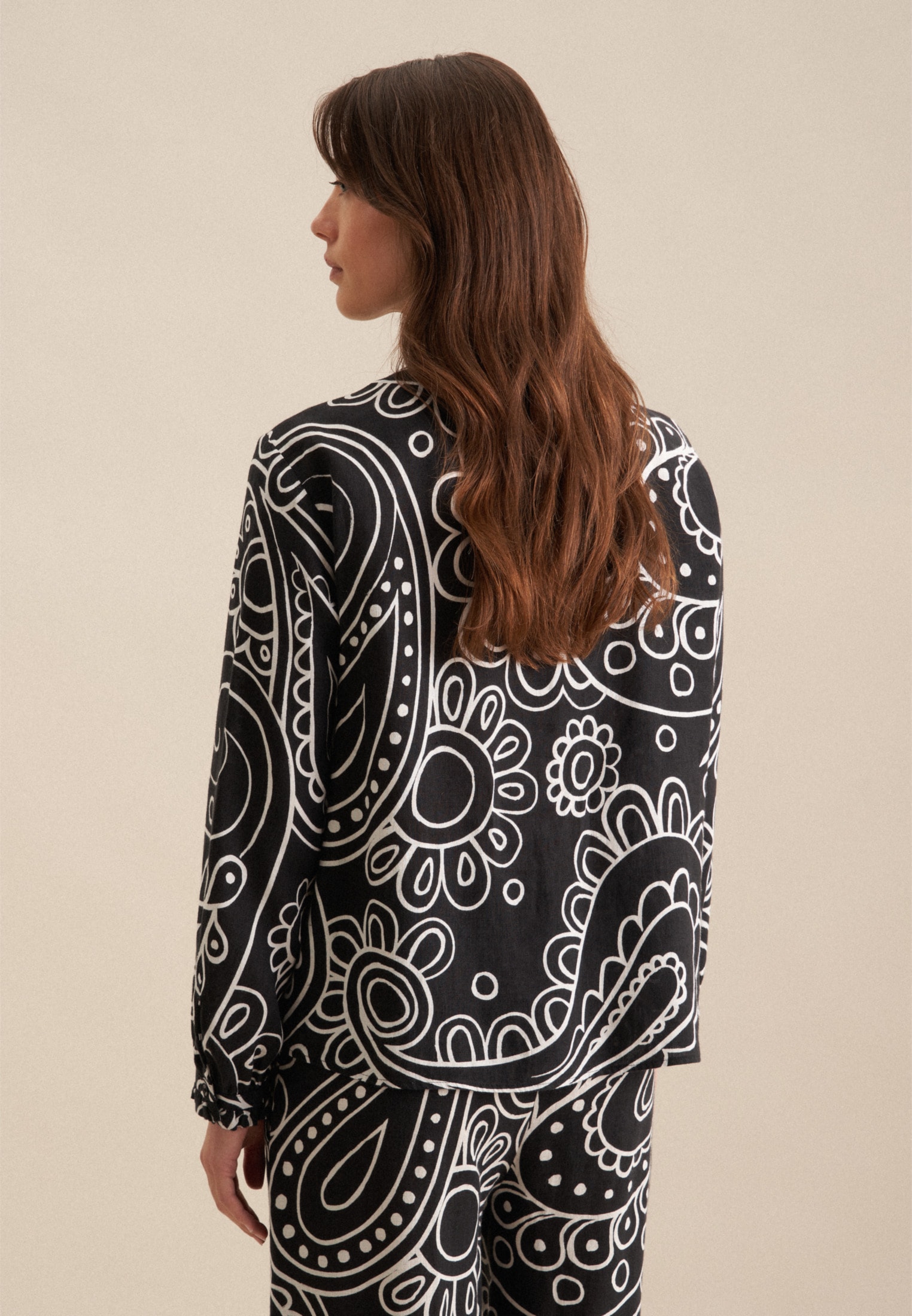 seidensticker Klassische Bluse »Schwarze Rose«, Langarm Rundhals Paisley