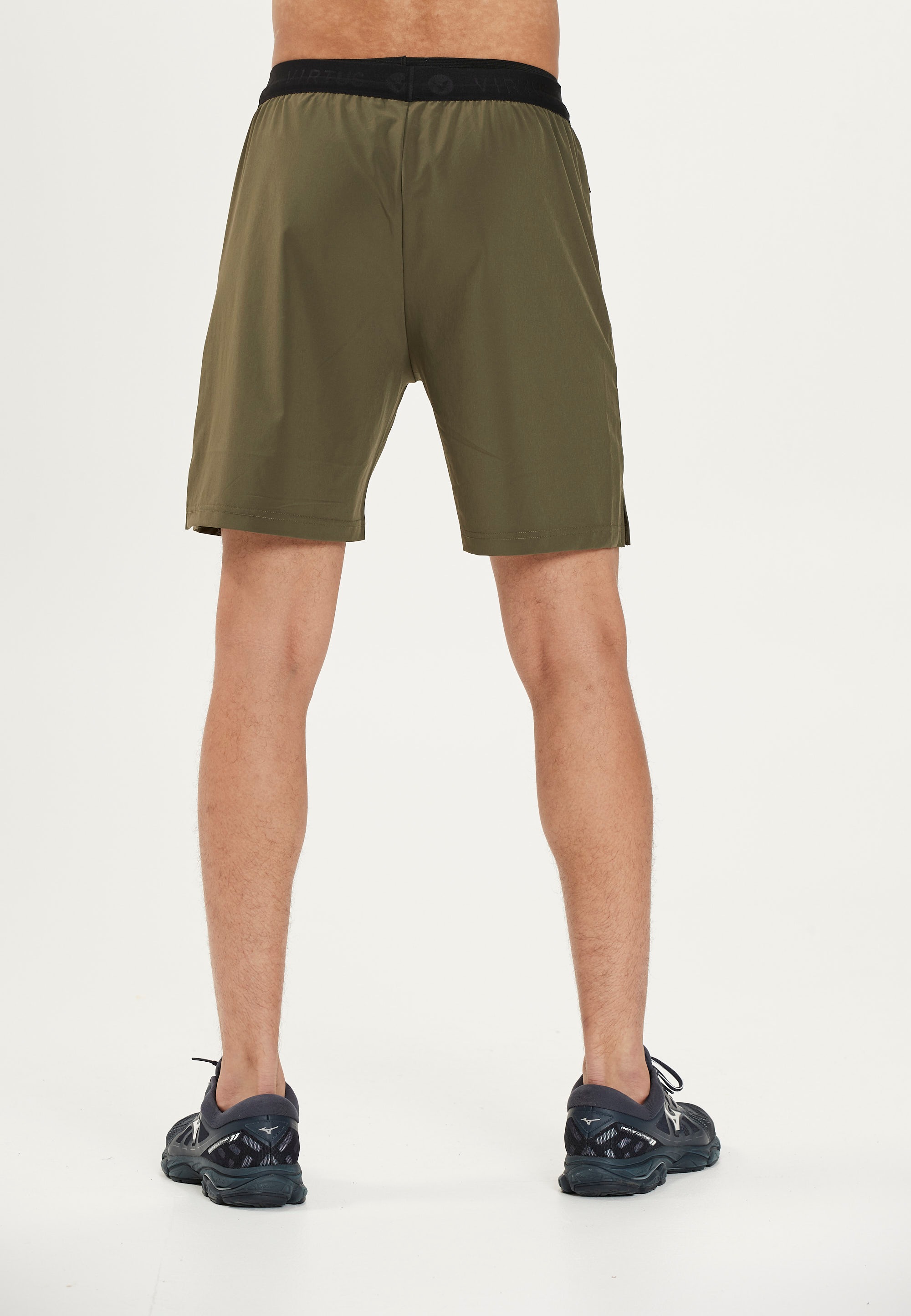 Virtus Shorts »BLAG V2 M Hyper«, mit atmungsaktivem 4 Wege-Funktionsstretch