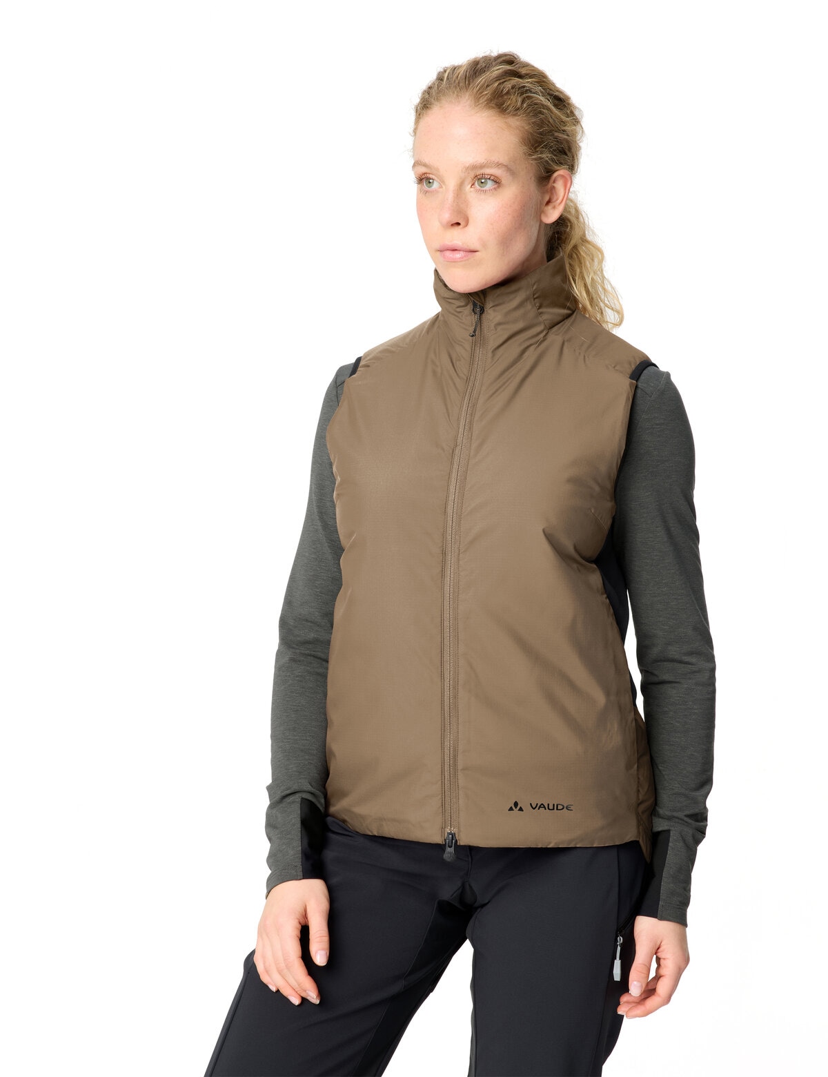VAUDE Funktionsweste »WOMEN'S MOAB INSULATION LIGHT VEST« mit PrimaLoft®-Isolierung, wind- und wasserabweisend