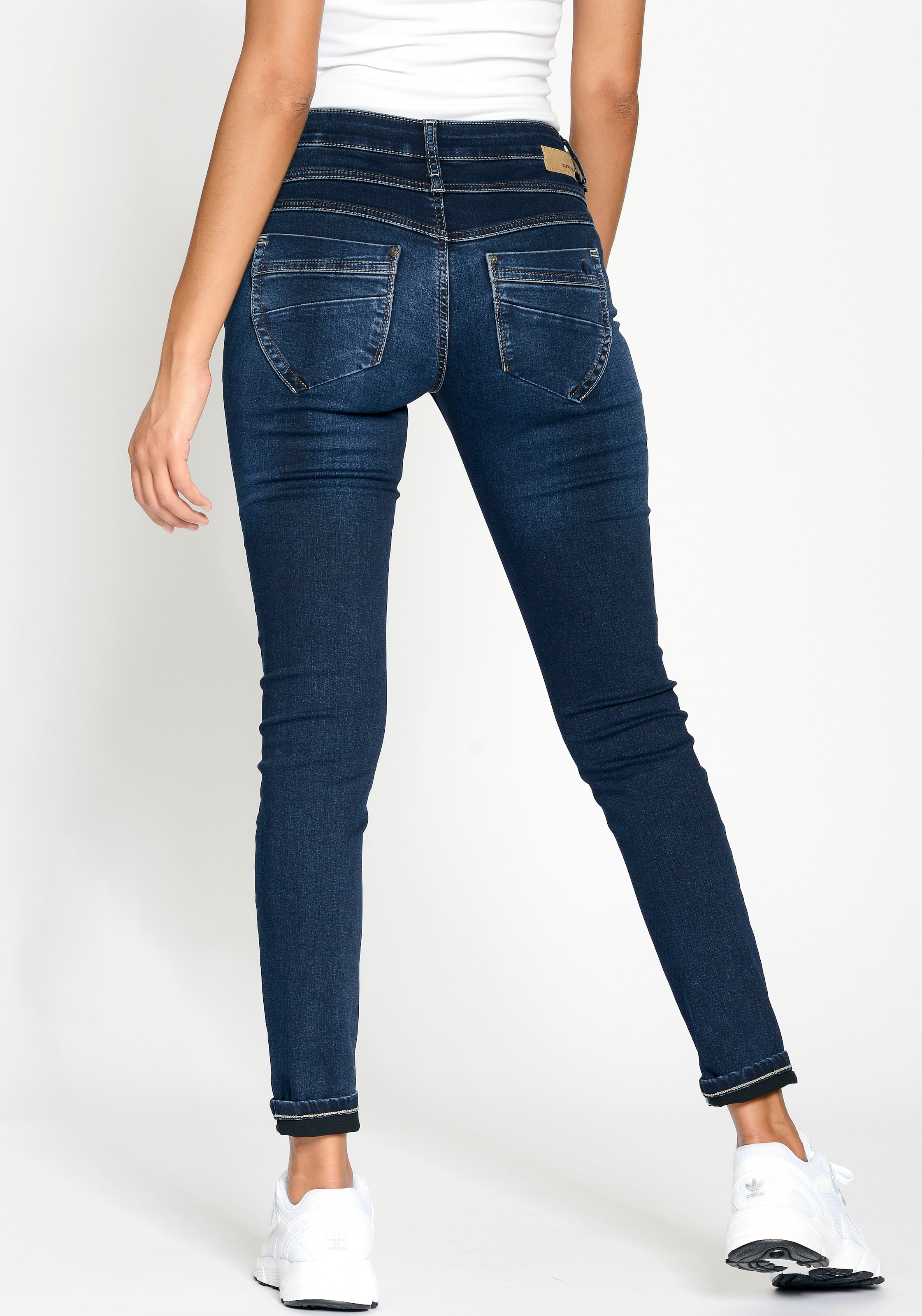 GANG Skinny-fit-Jeans »94MORA«, mit 3-Knopf-Verschluss Passe bestellen vorne BAUR | und für