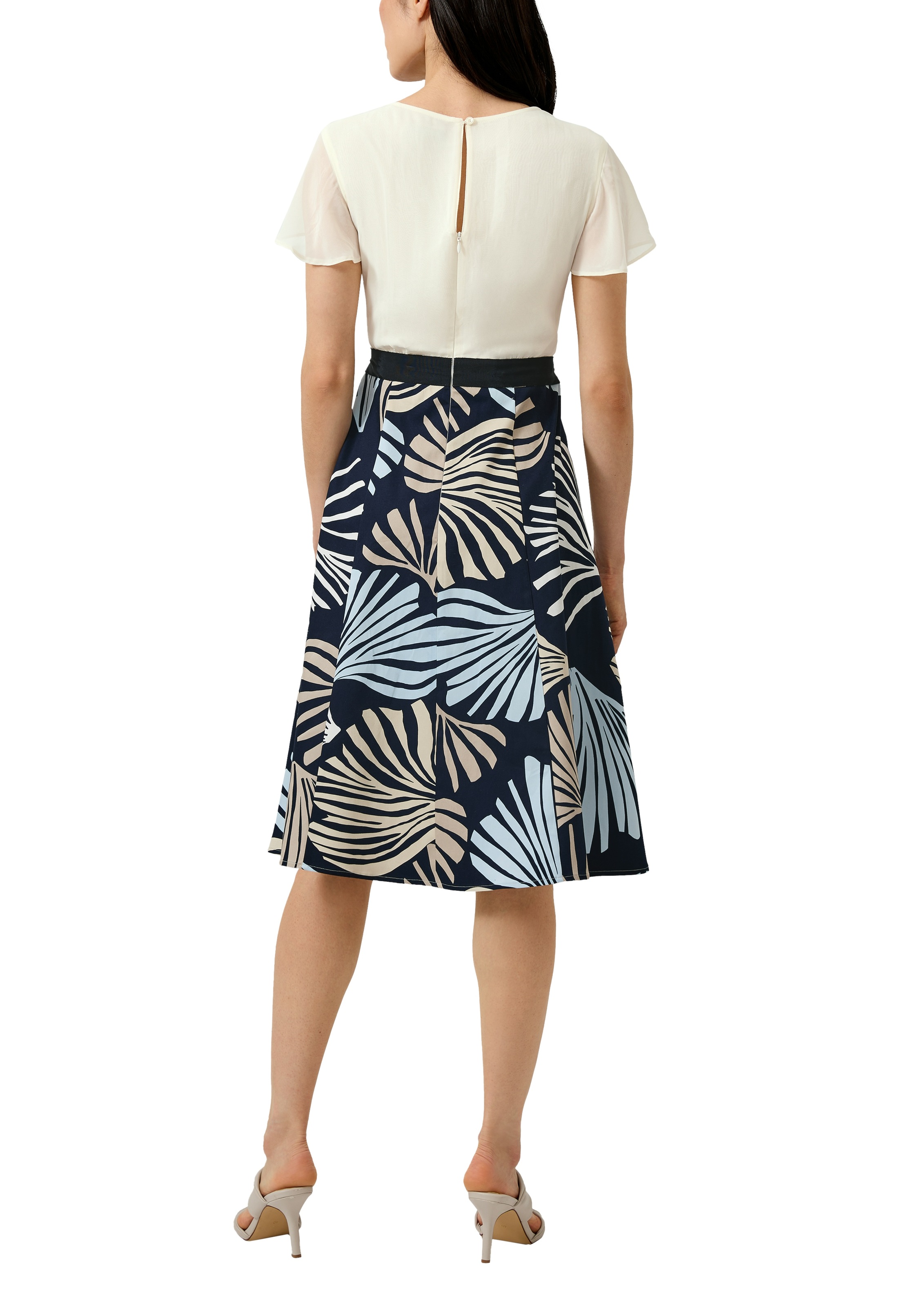 s.Oliver BLACK LABEL Midikleid Eingrifftaschen im Fabricmix und mit florale günstig online kaufen