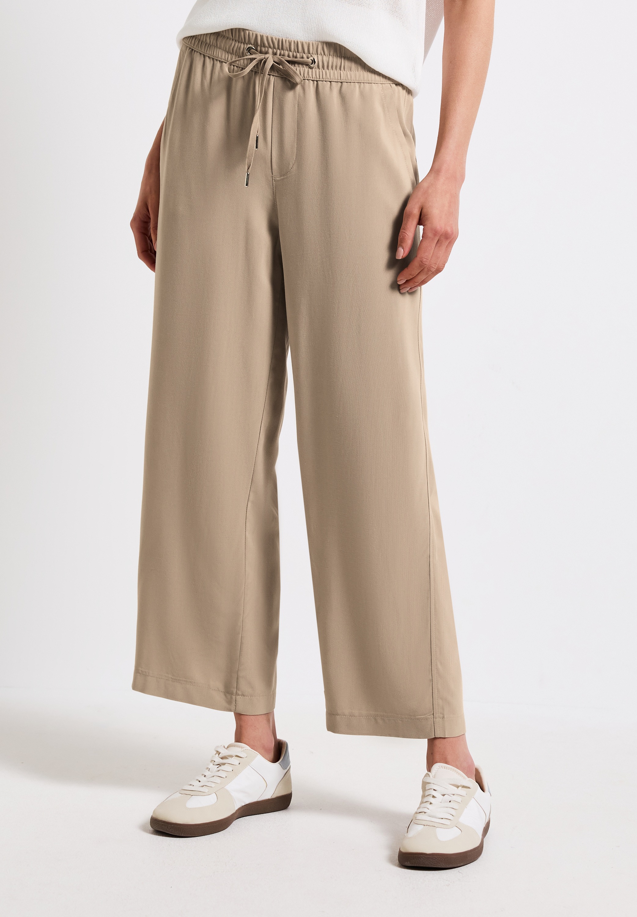 STREET ONE Stoffhose "Style Emee", mit elastischem Bund mit Tunnelzug günstig online kaufen