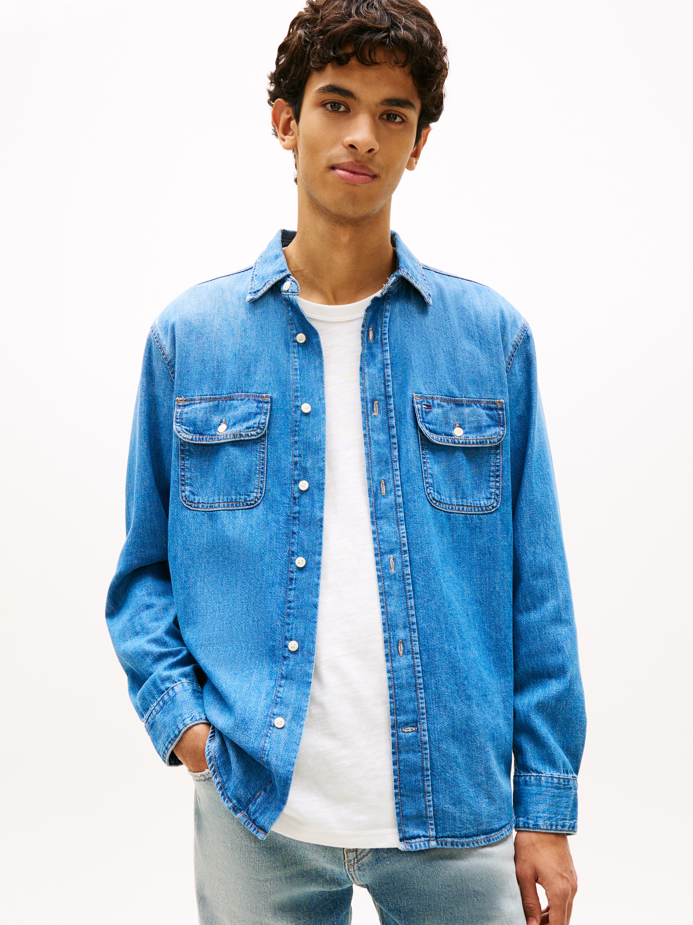 Tommy Jeans Jeanshemd "RELAXED DENIM SHIRT" Relaxed fit mit Brusttaschen günstig online kaufen