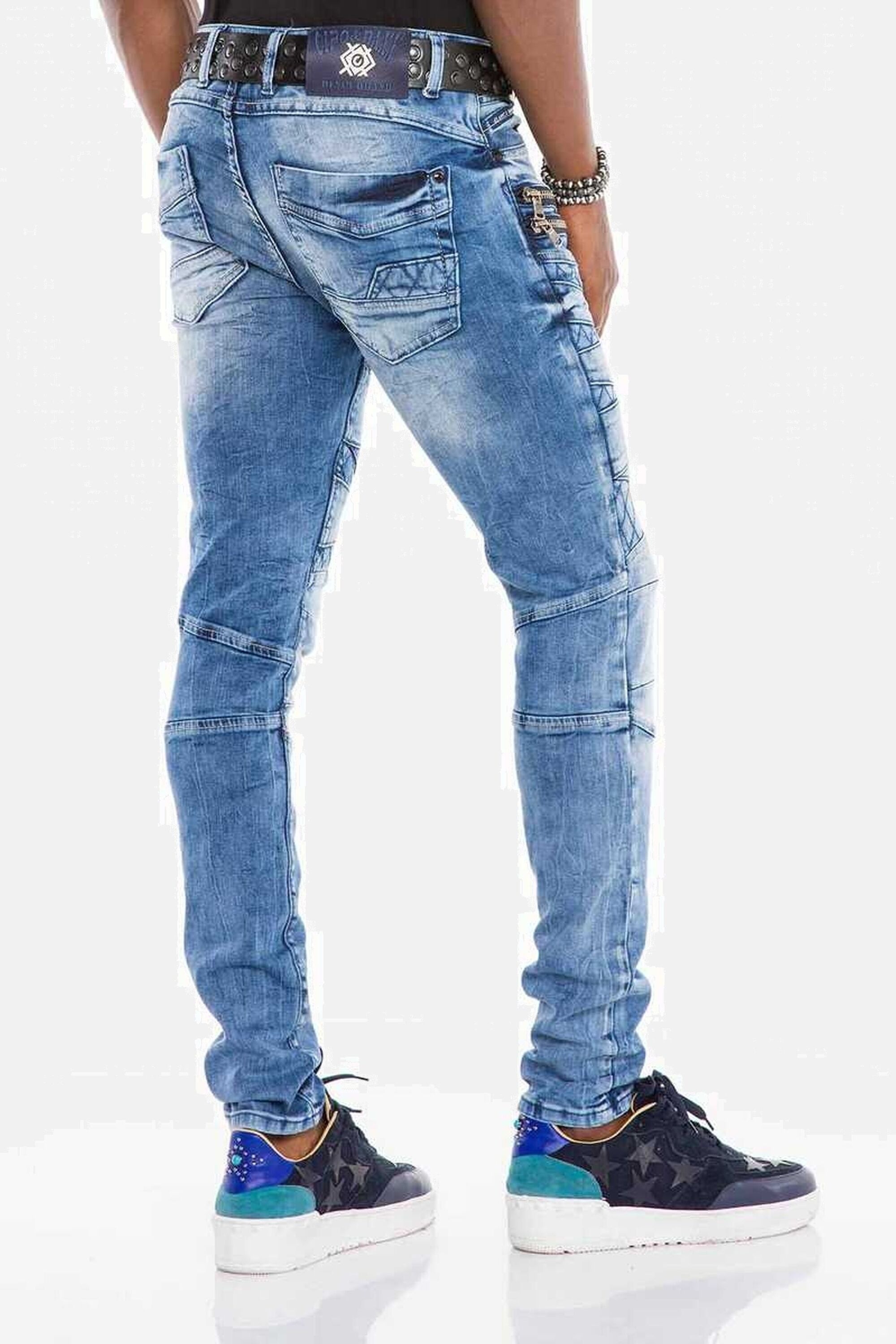 Cipo & Baxx Slim-fit-Jeans »Jeans«, im stylischen Look in Slim Fit, CD-505