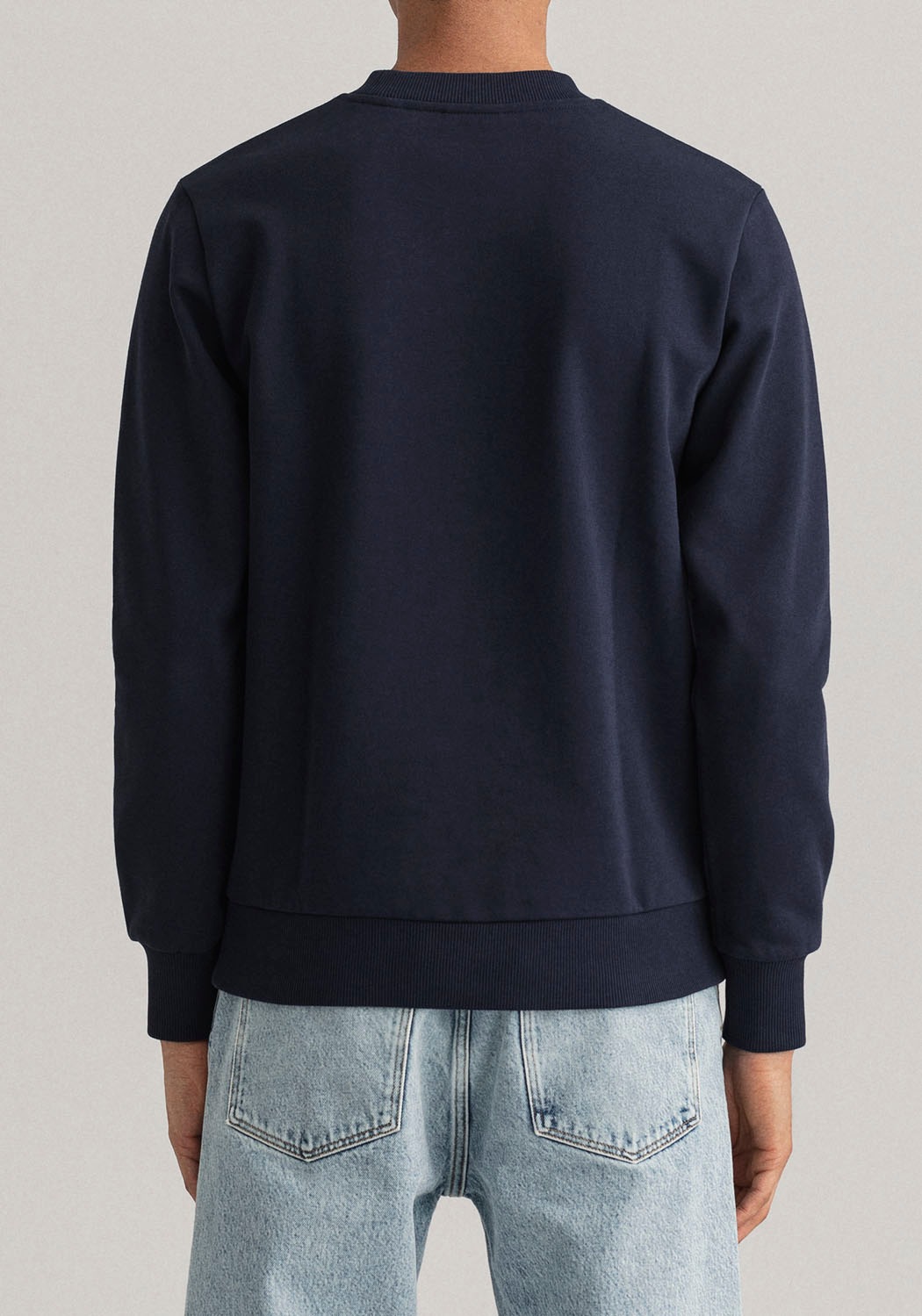 Gant Sweatshirt "D1. TONAL ARCHIVE SHIELD C-NECK", mit Logostickerei auf de günstig online kaufen