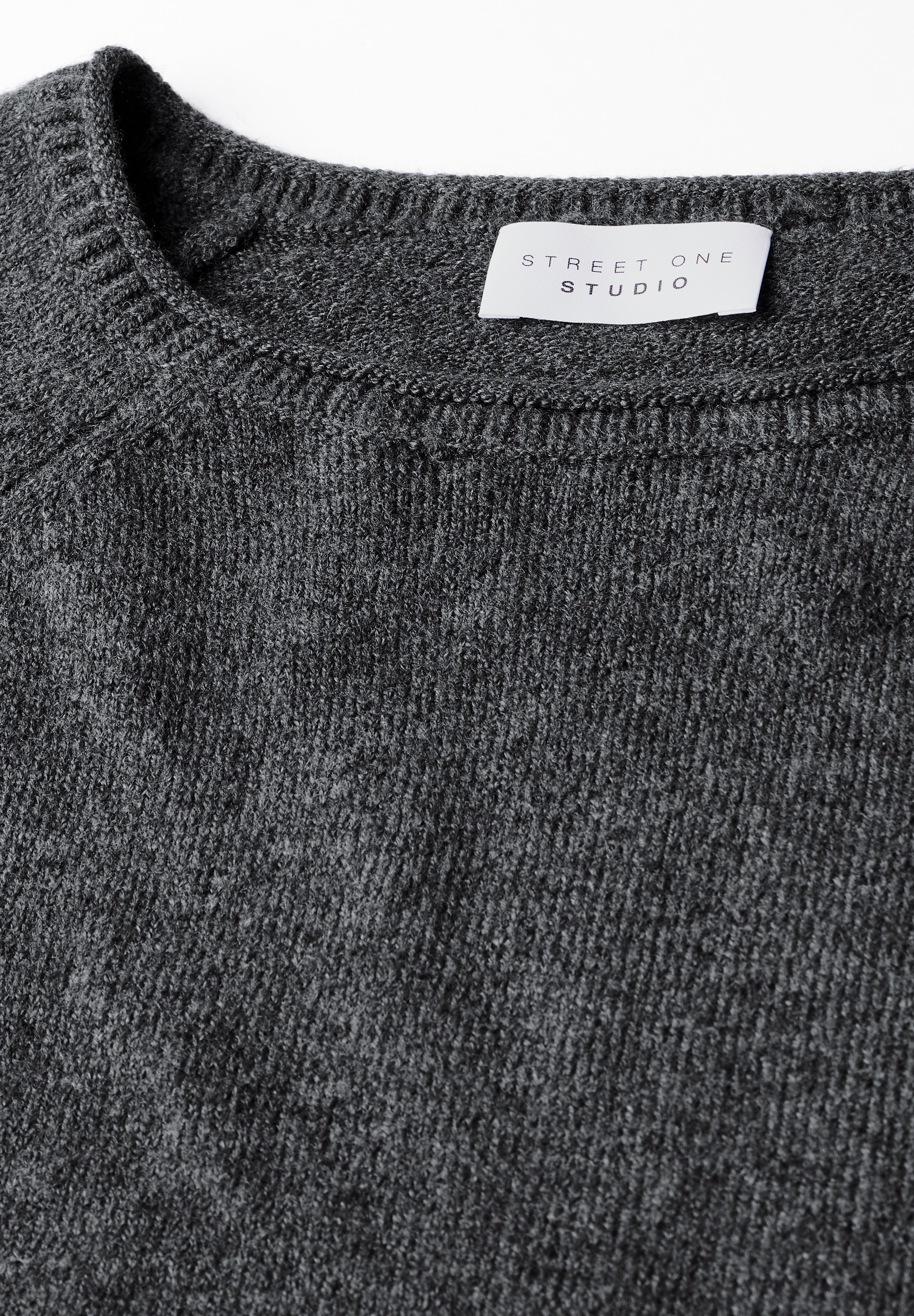 STREET ONE STUDIO Strickpullover, aus softem Materialmix