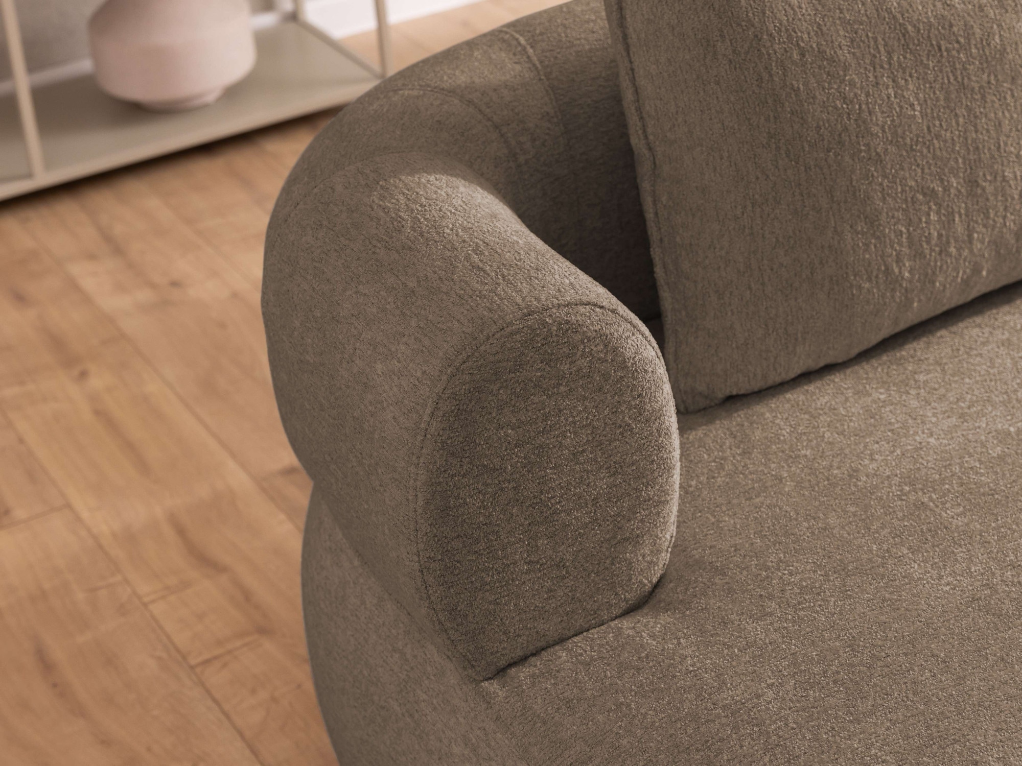 Home affaire Big-Sofa »LUSSAC 4-Sitzer Design-Sofa mit Zierkissen, Maße B/T/H: 242/123/78 cm«, hoher Sitzkomfort und modernes Design, Sofa ohne Bettfunktion