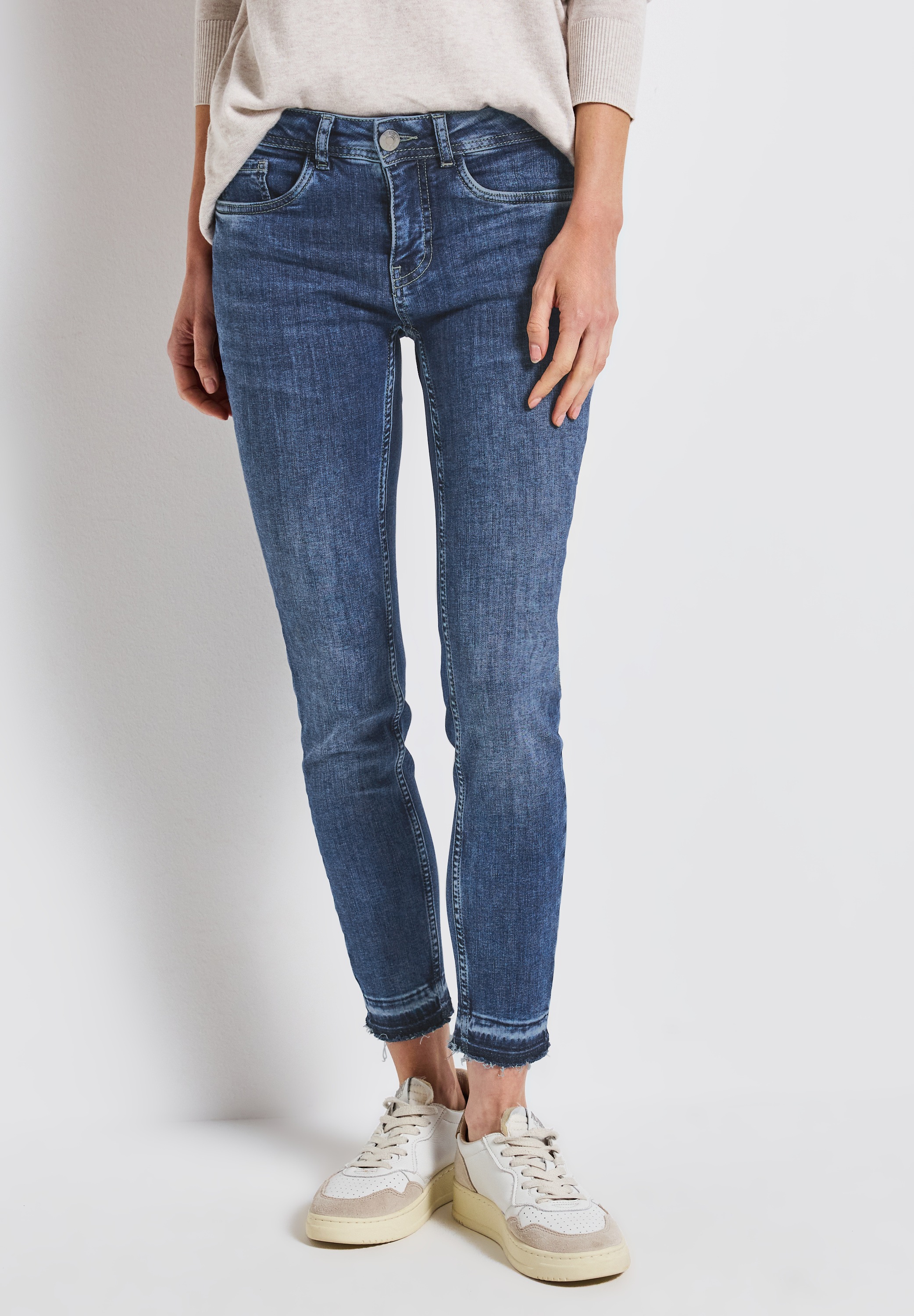 STREET ONE Slim-fit-Jeans, Middle Waist günstig online kaufen
