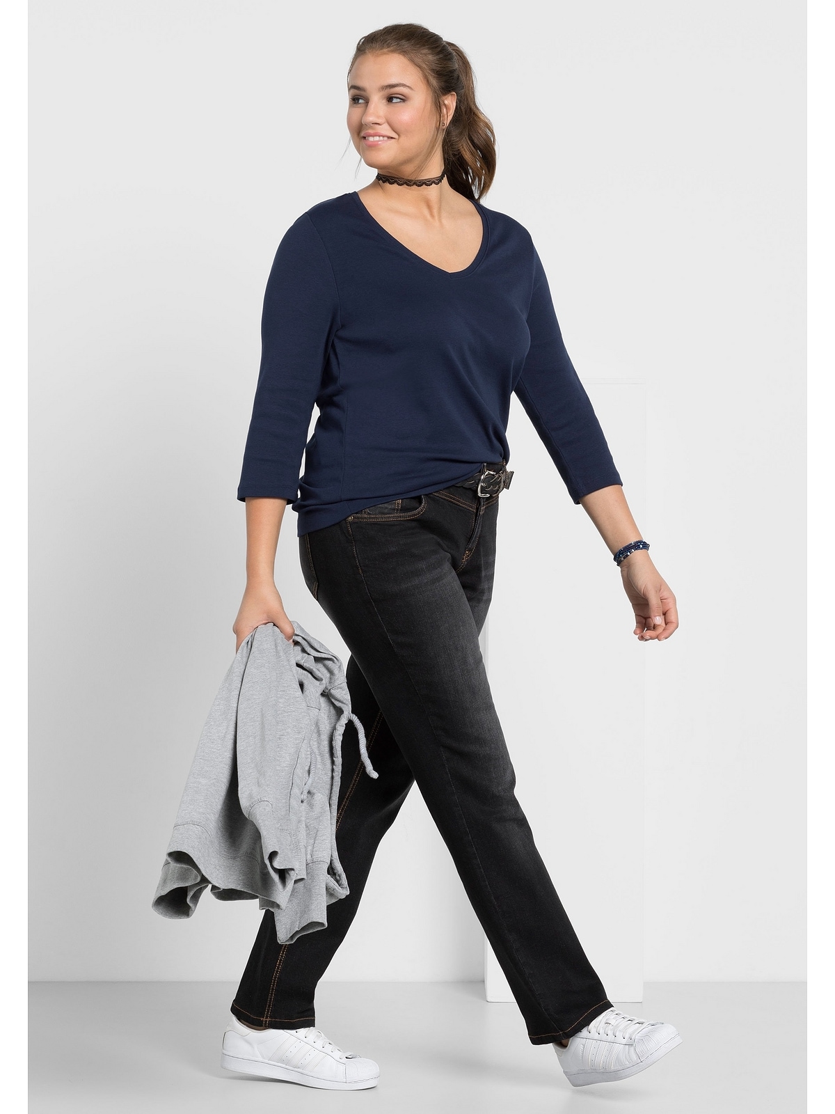 Sheego Stretch-Jeans Größen«, »Die online kaufen | Gerade« Used-Effekten mit BAUR »Große