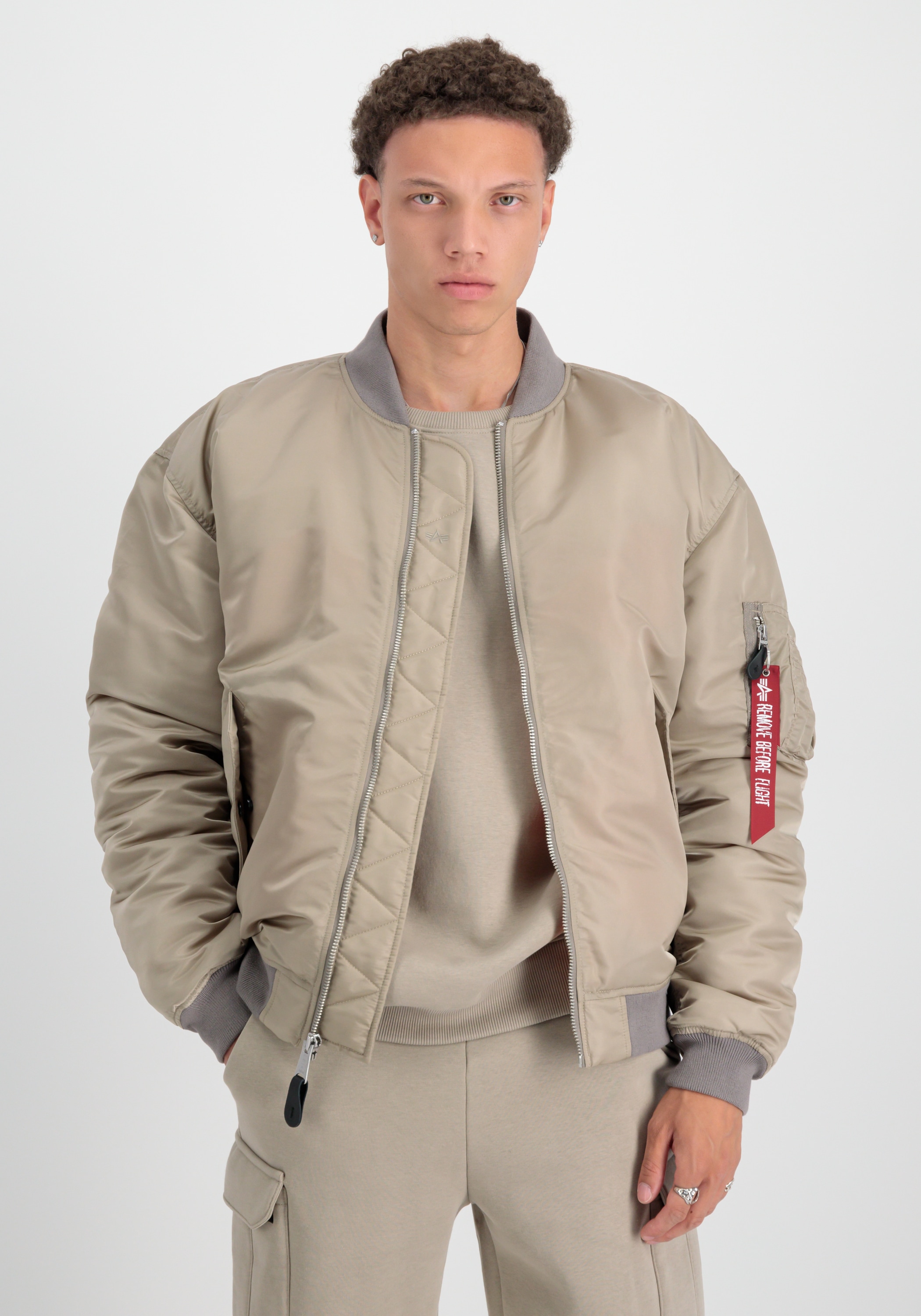 Alpha Industries Bomberjacke "Alpha Industries Men - Bomber Jackets MA-1 Co günstig online kaufen