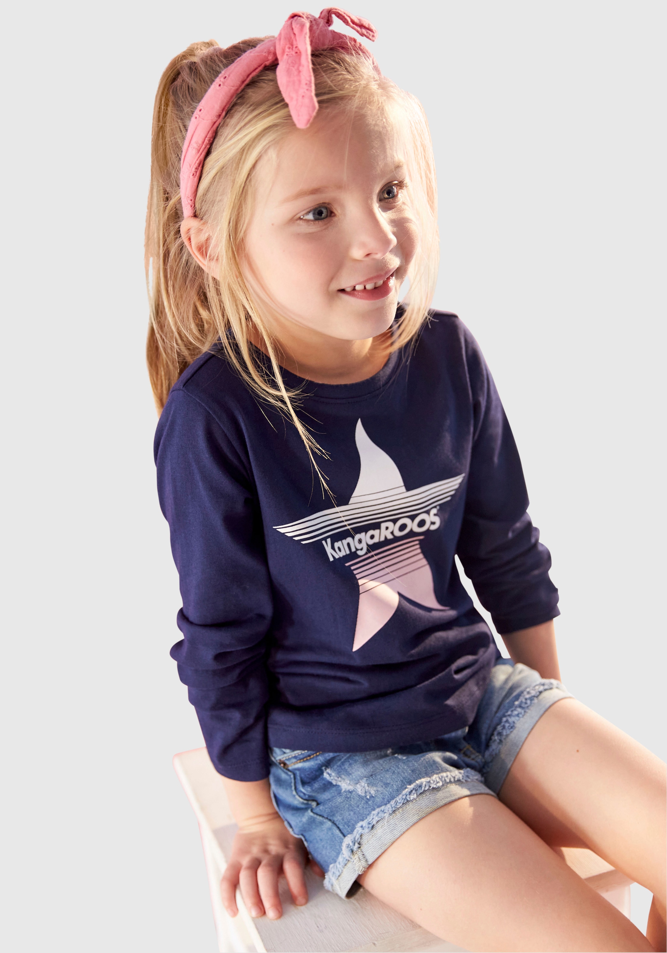 KangaROOS Langarmshirt »Kleine Mädchen« bestellen | BAUR