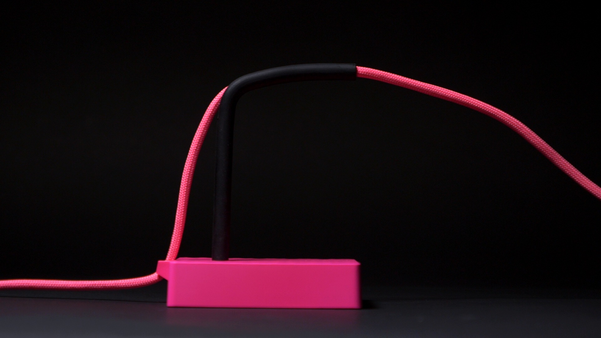 Cherry Xtrfy Mauskabelhalter »B4 Mouse Bungee«, Flexibler Silikonarm