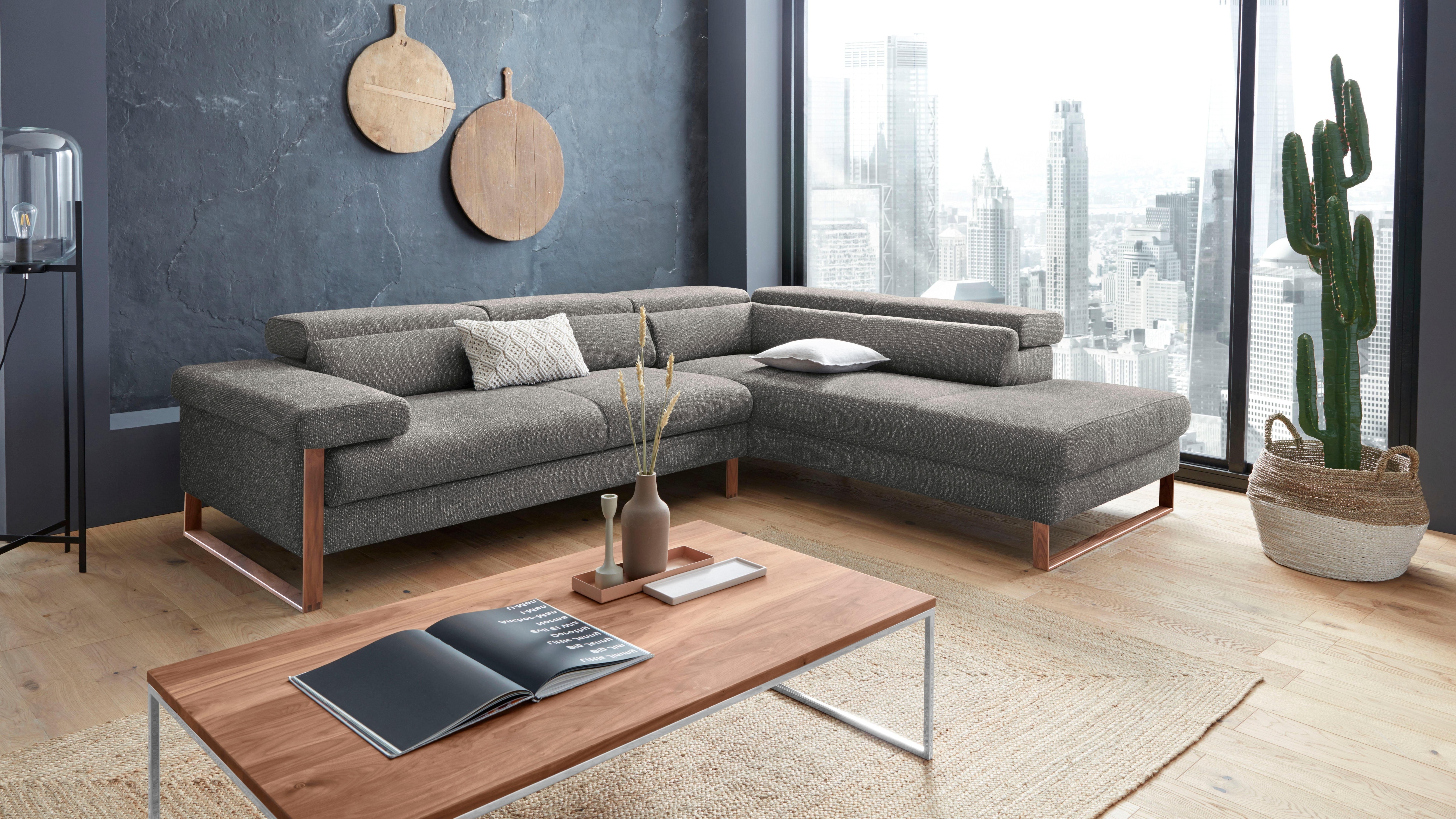 W.SCHILLIG Ecksofa "finn, Designsofa mit tollem Sitzkomfort, bequem, L-Form" German Design Award 2016, Fußgestell Nussbaum natur, Breite 281 cm