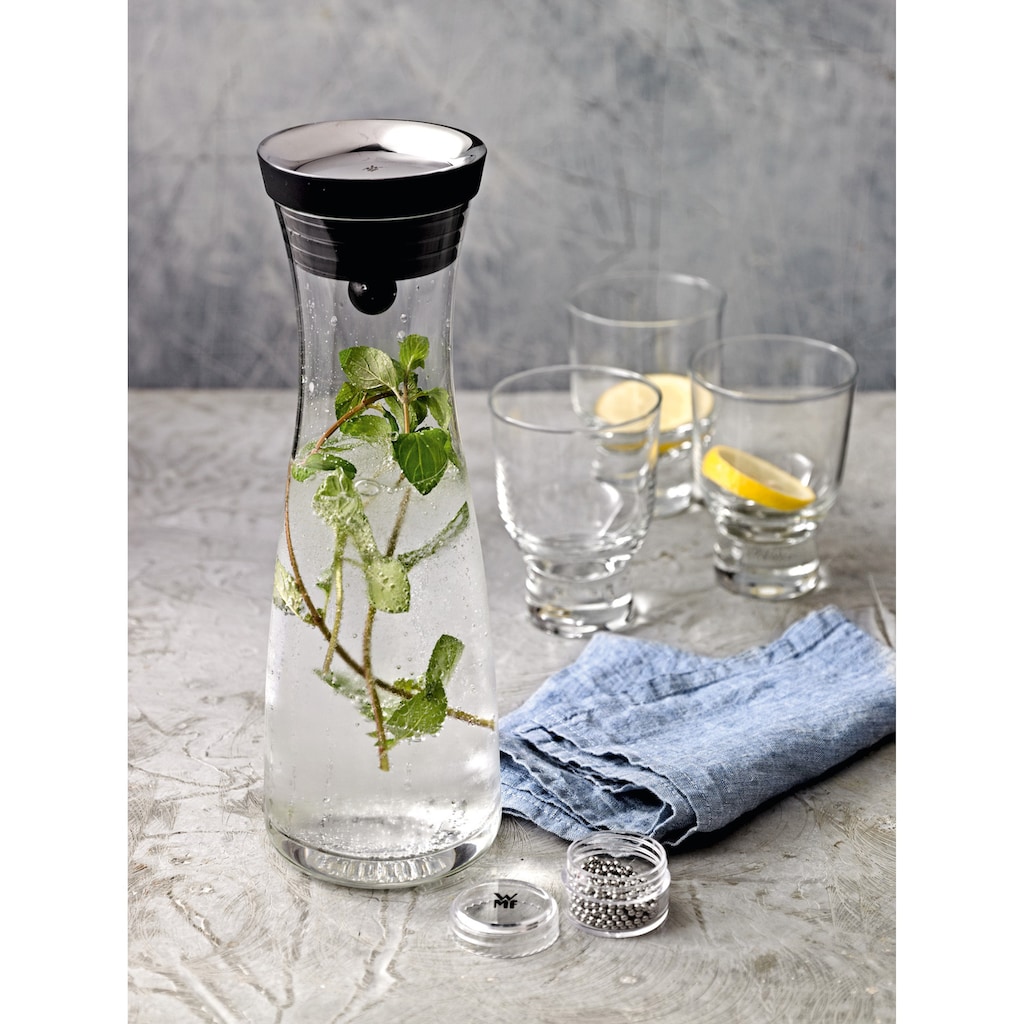 WMF Wasserkaraffe »Basic«, (1 tlg.), mit Silikonrand, 1 Liter