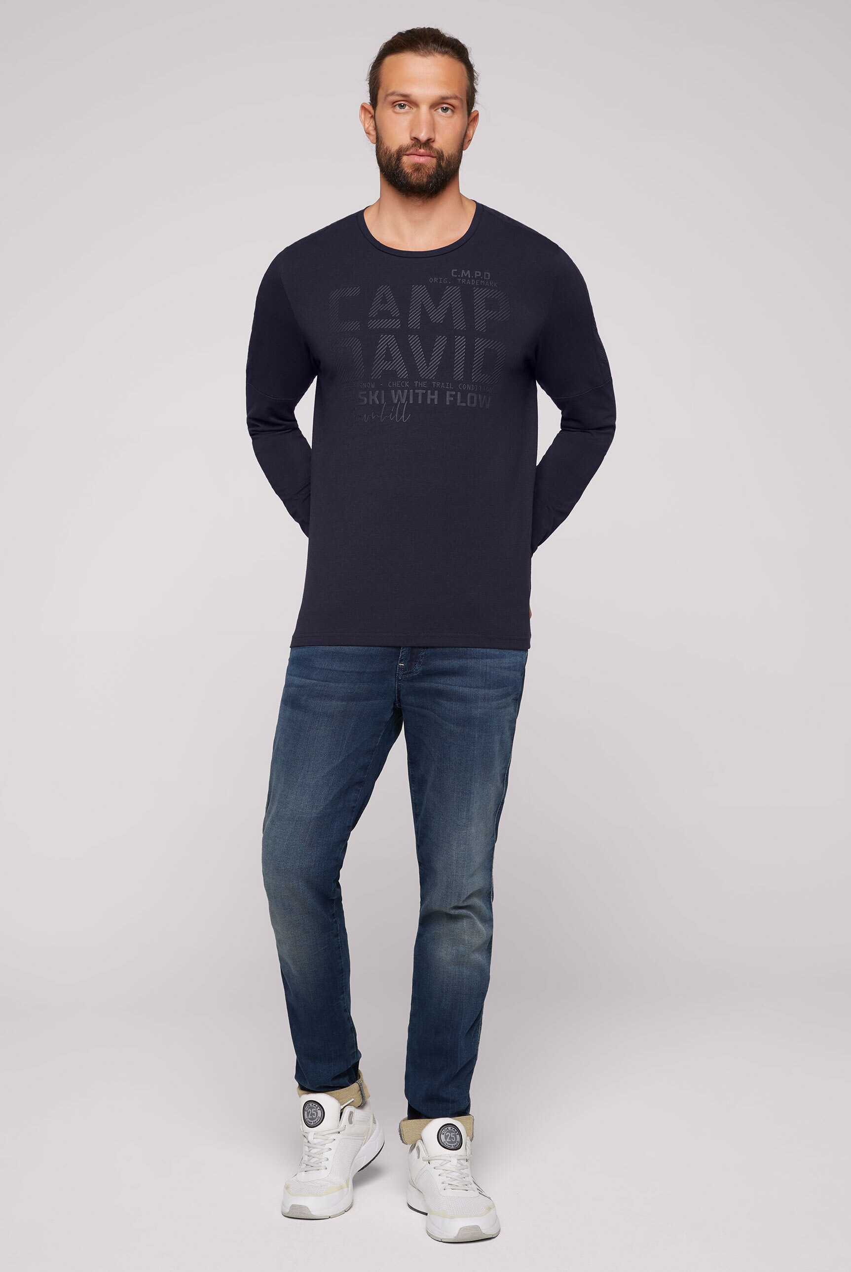 DAVID | an mit BAUR CAMP den Seiten für Rundhalsshirt, ▷ Teilungsnähten