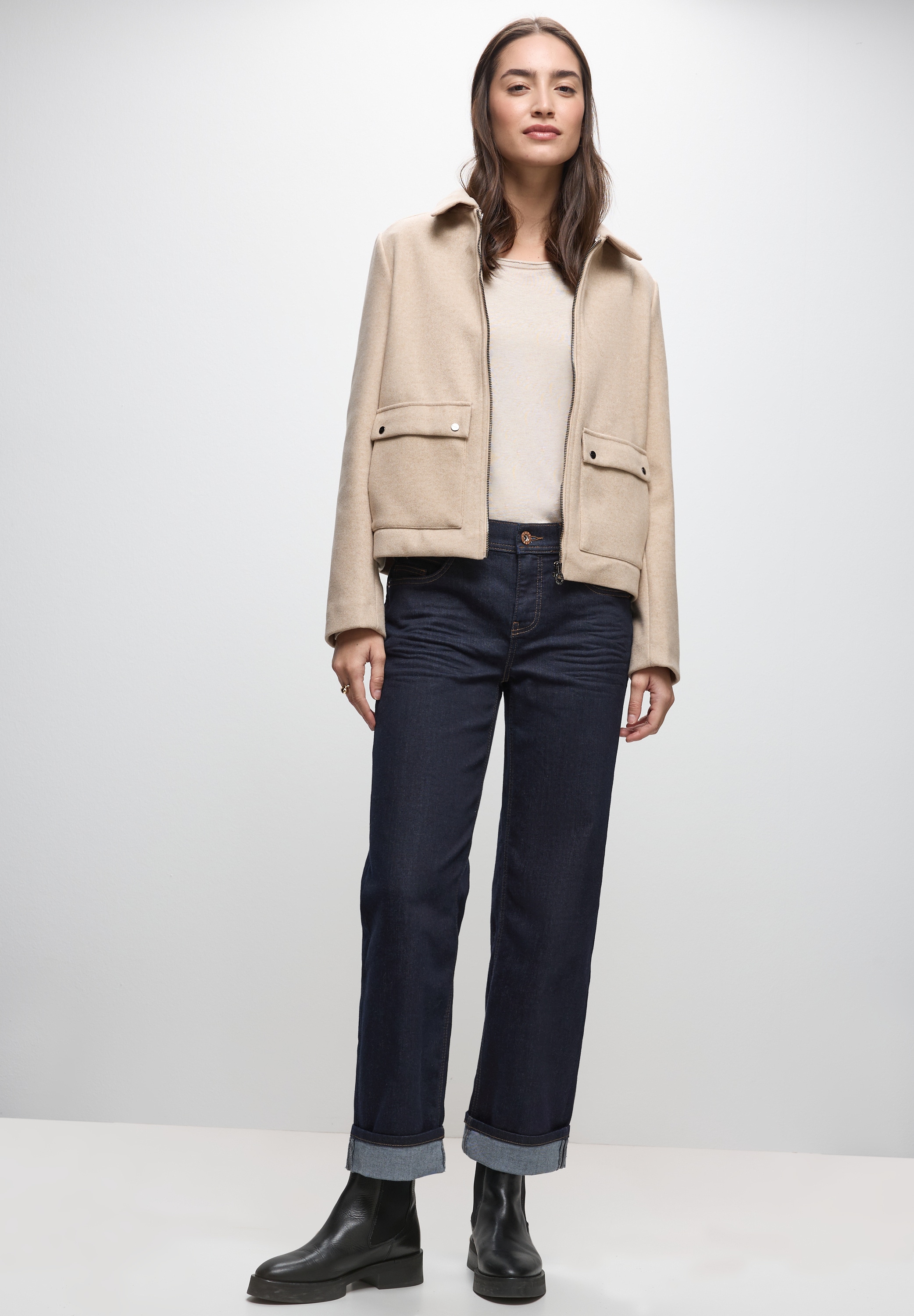 STREET ONE Comfort-fit-Jeans, aus Baumwolle mit Stretchanteil