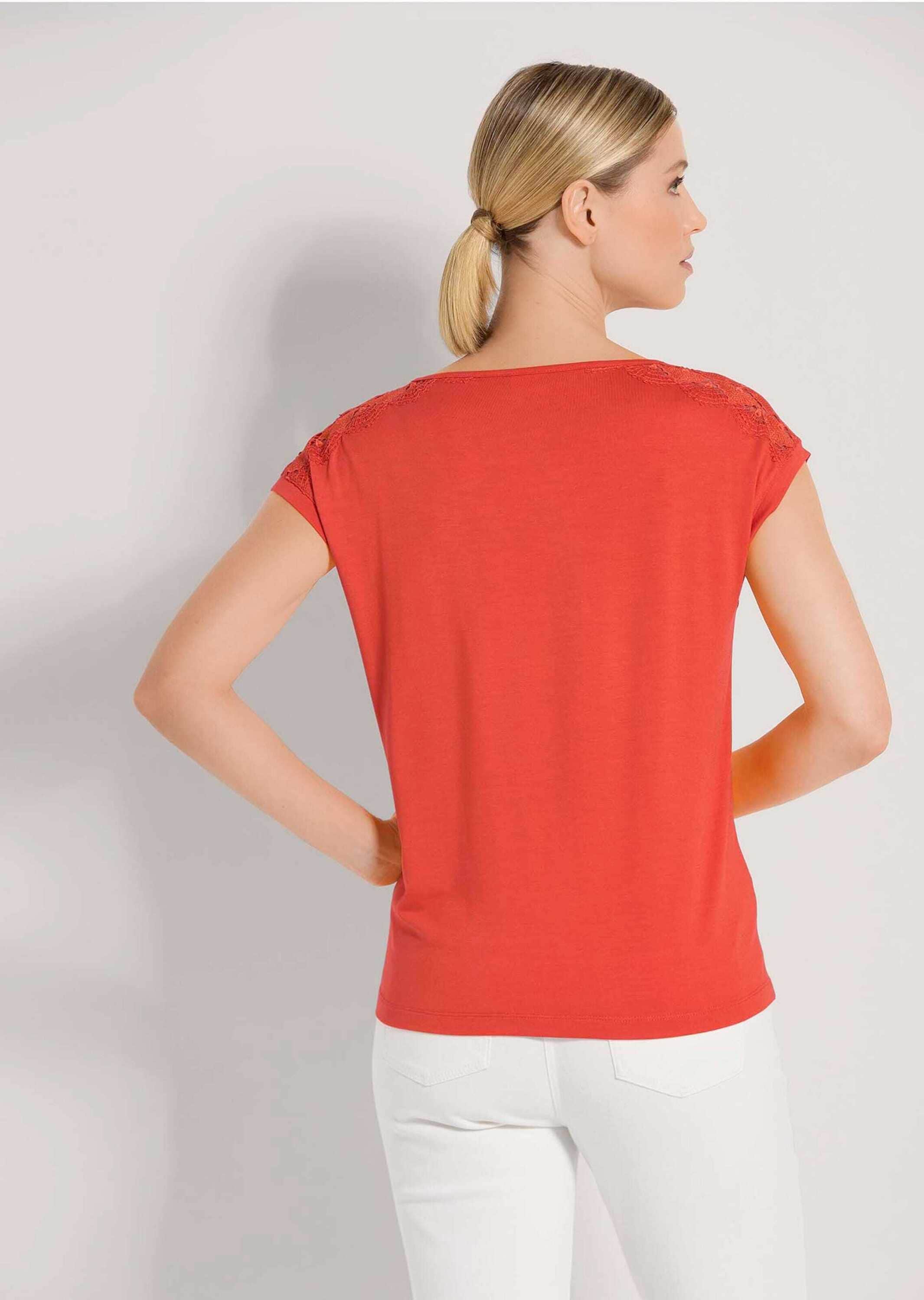 MADELEINE Kurzarmshirt »Shirt Rundhals-Shirt mit Stickerei«