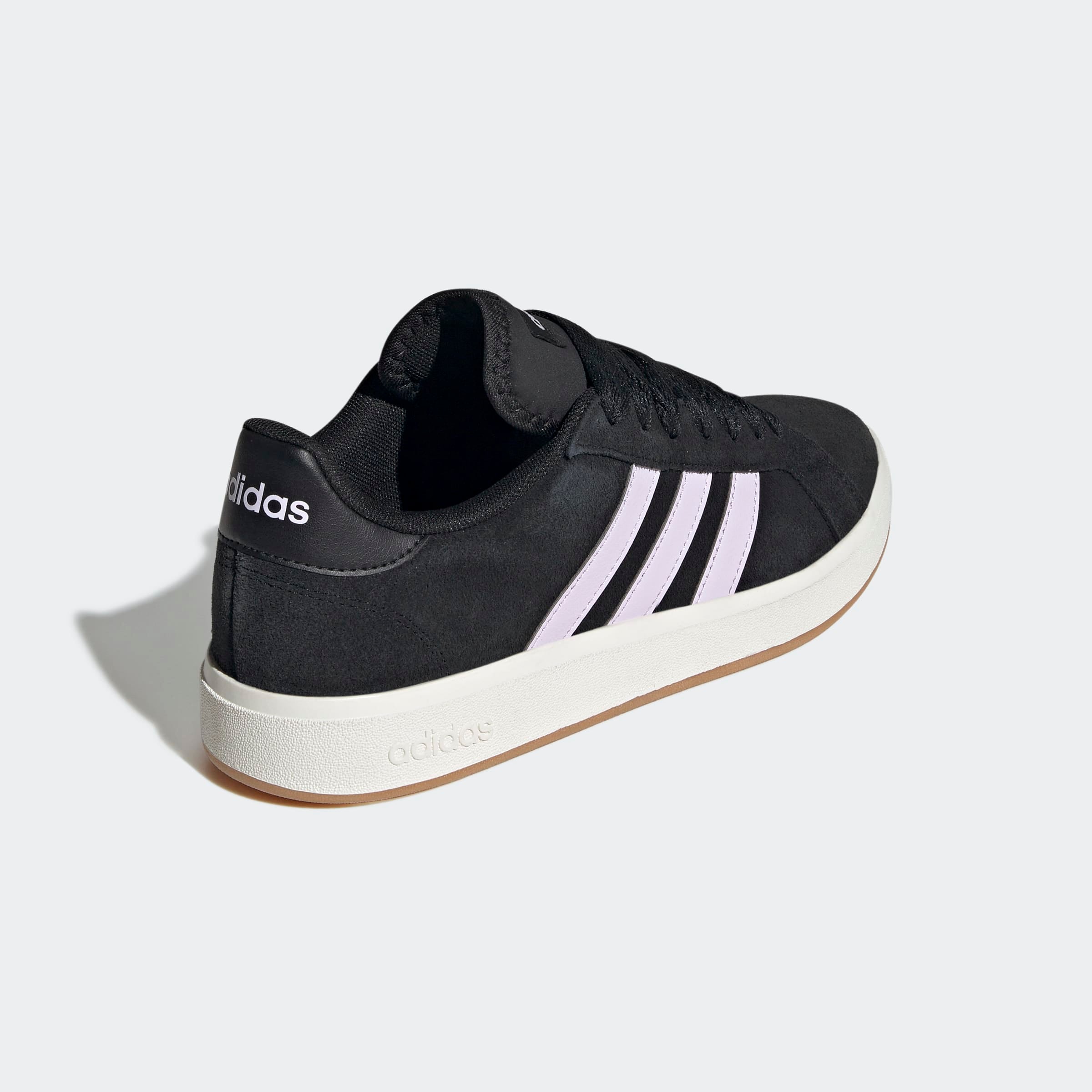 adidas Sportswear Sneaker »GRAND COURT BASE 00S«  Design auf den Spuren des adidas Campus 00
