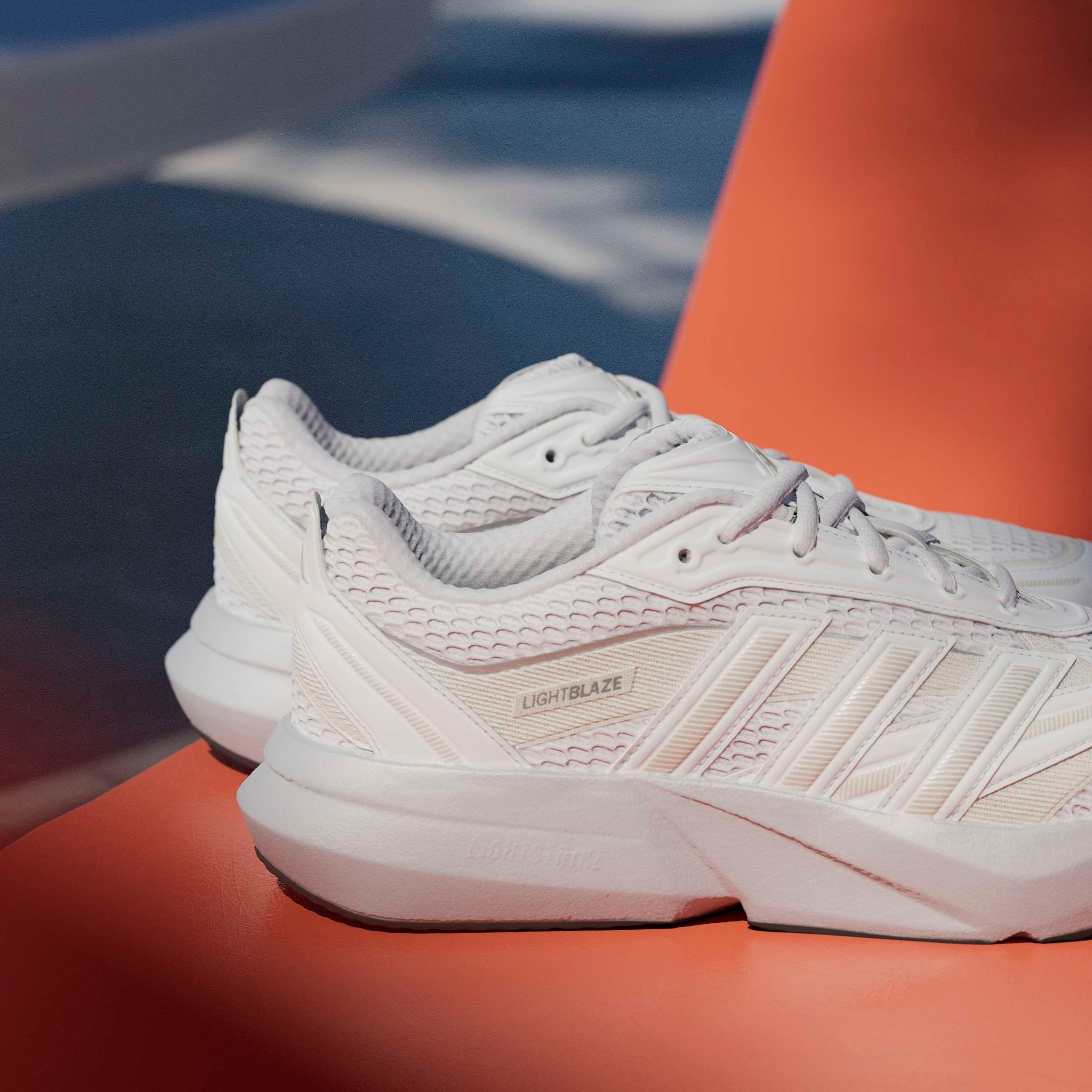 adidas Sportswear Sneaker »LIGHTBLAZE GLOW E«