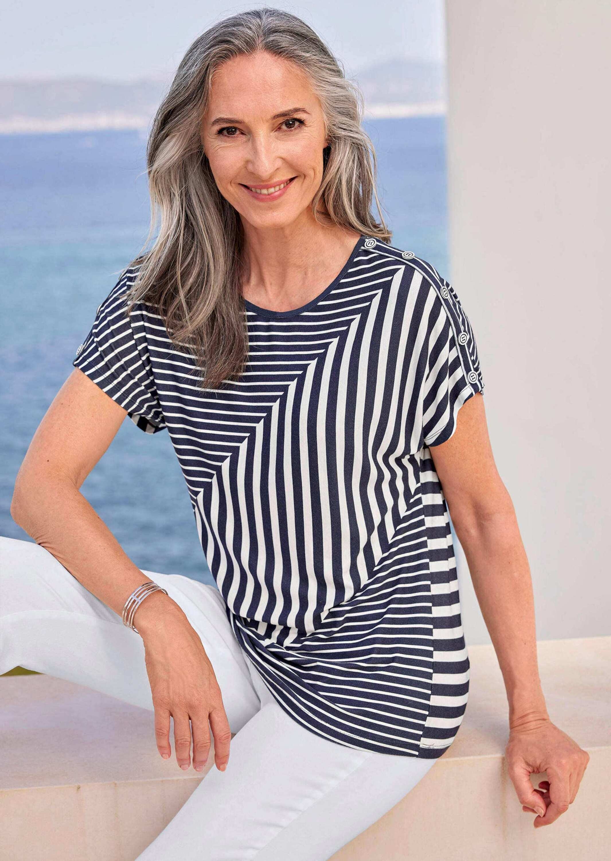 GOLDNER Kurzarmshirt »Kurzgröße Shirt mit U-Boot-Ausschnitt«