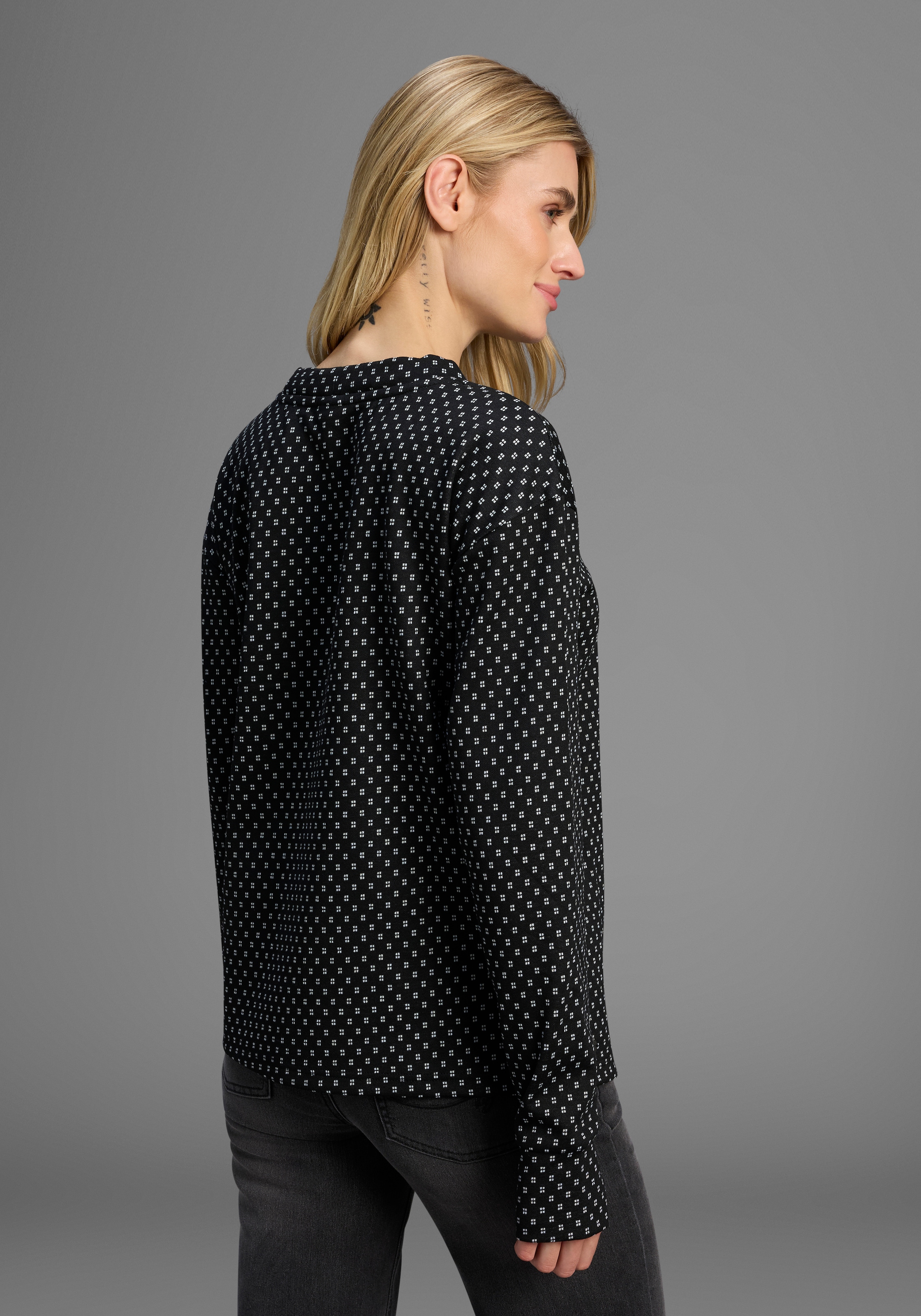 KangaROOS Sweatshirt, in strukturiertem Material mit Turtleneck