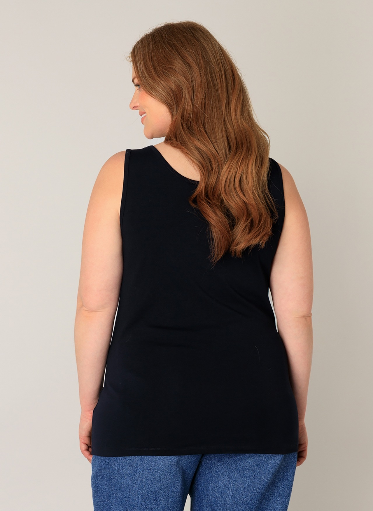 Base Level Curvy Tanktop, in großen Größen günstig online kaufen