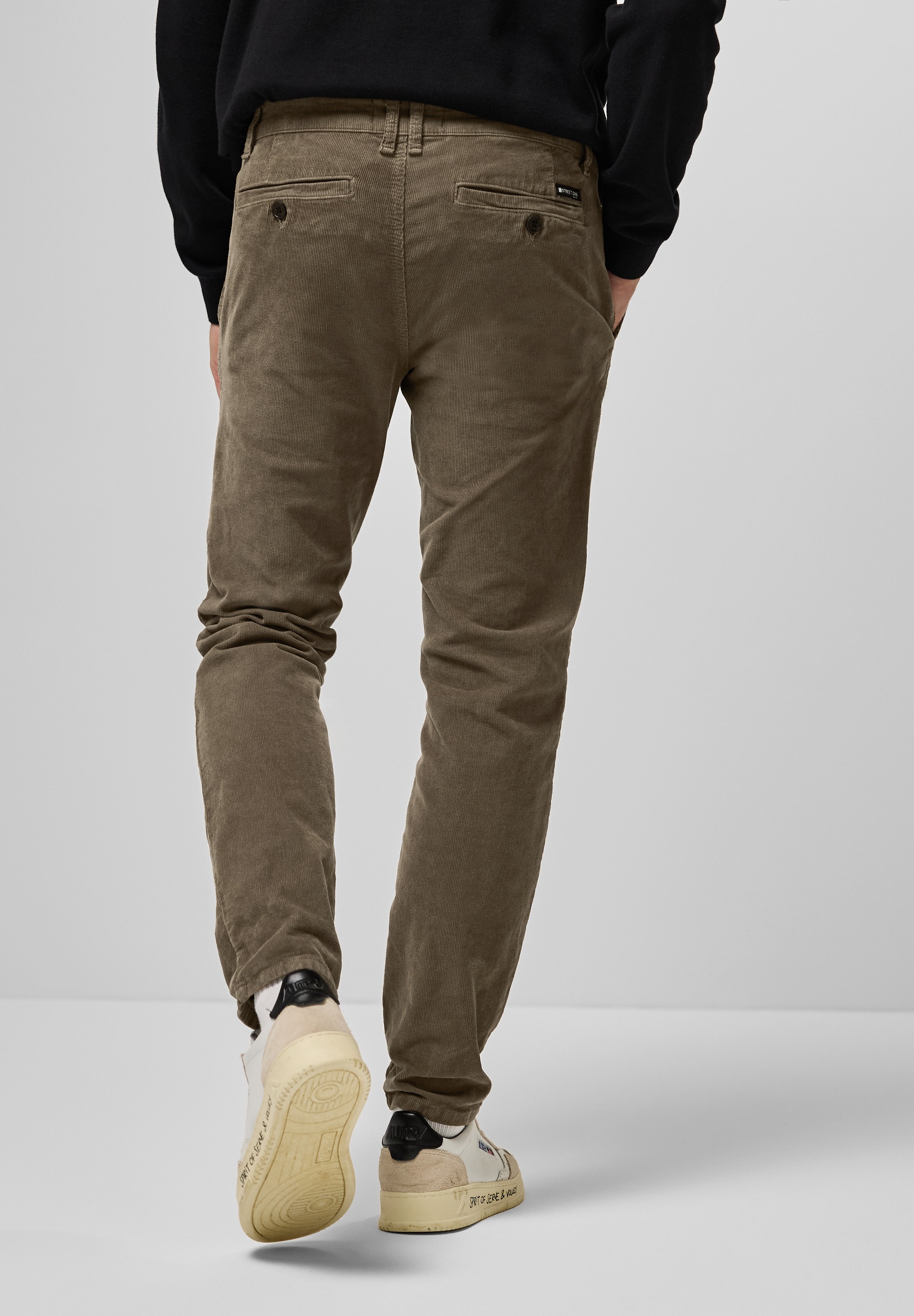 STREET ONE MEN Cordhose, aus Baumwolle mit Stretchanteil