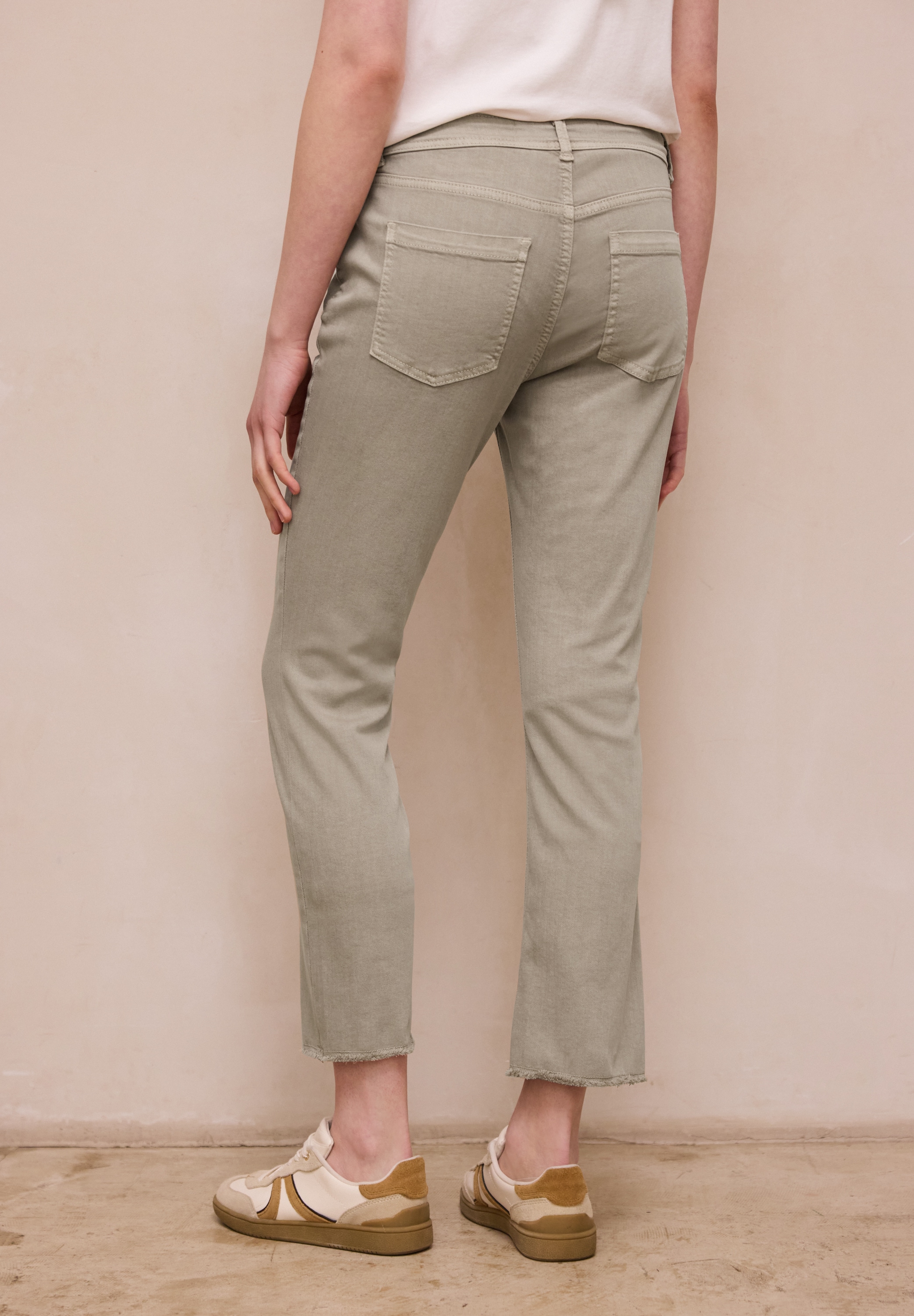 STREET ONE STUDIO Slim-fit-Jeans aus Baumwolle mit Stretchanteil