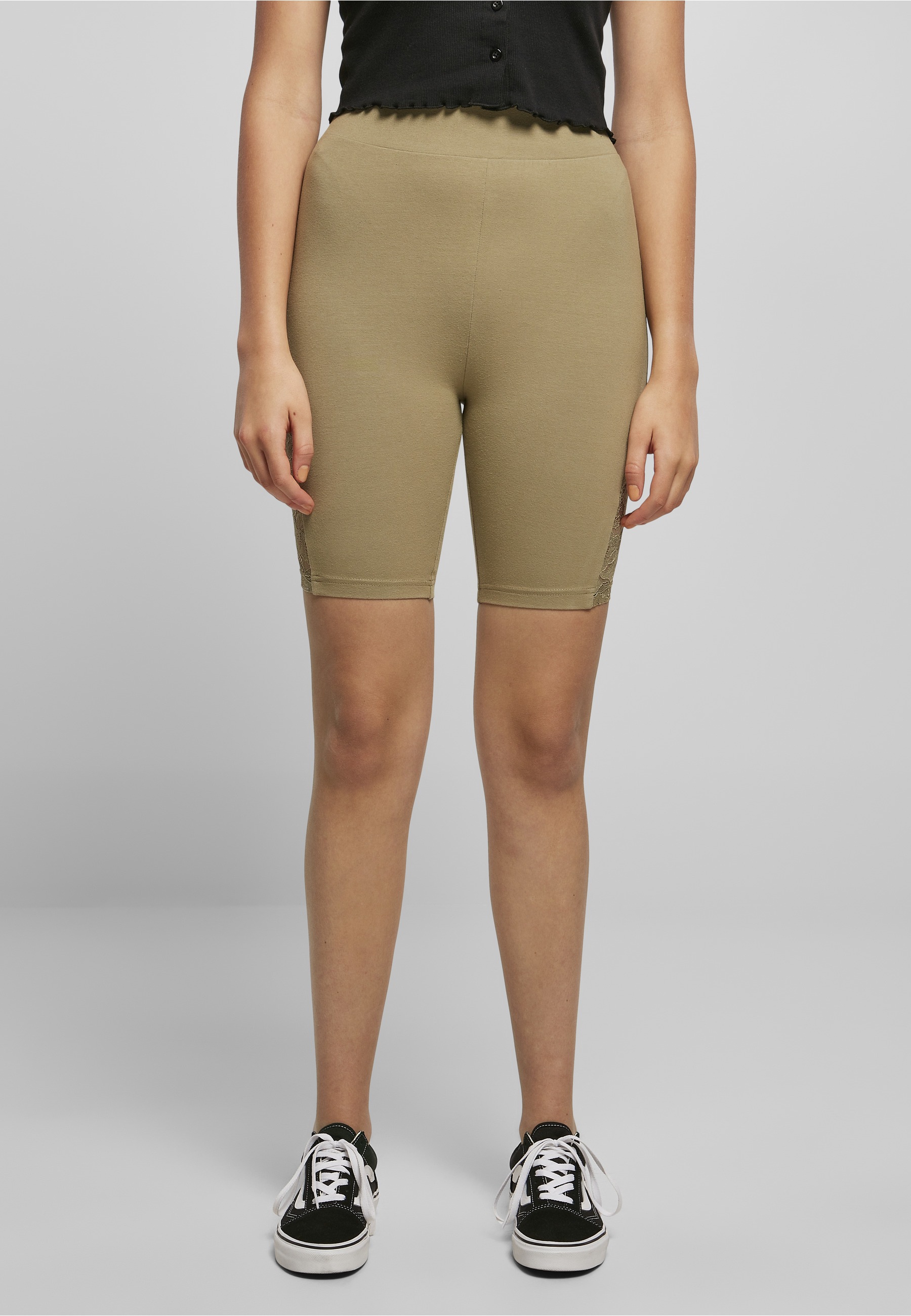 URBAN CLASSICS Radlerhose »Urban Classics Damen Ladies High Waist Lace Inset Cycle Shorts«