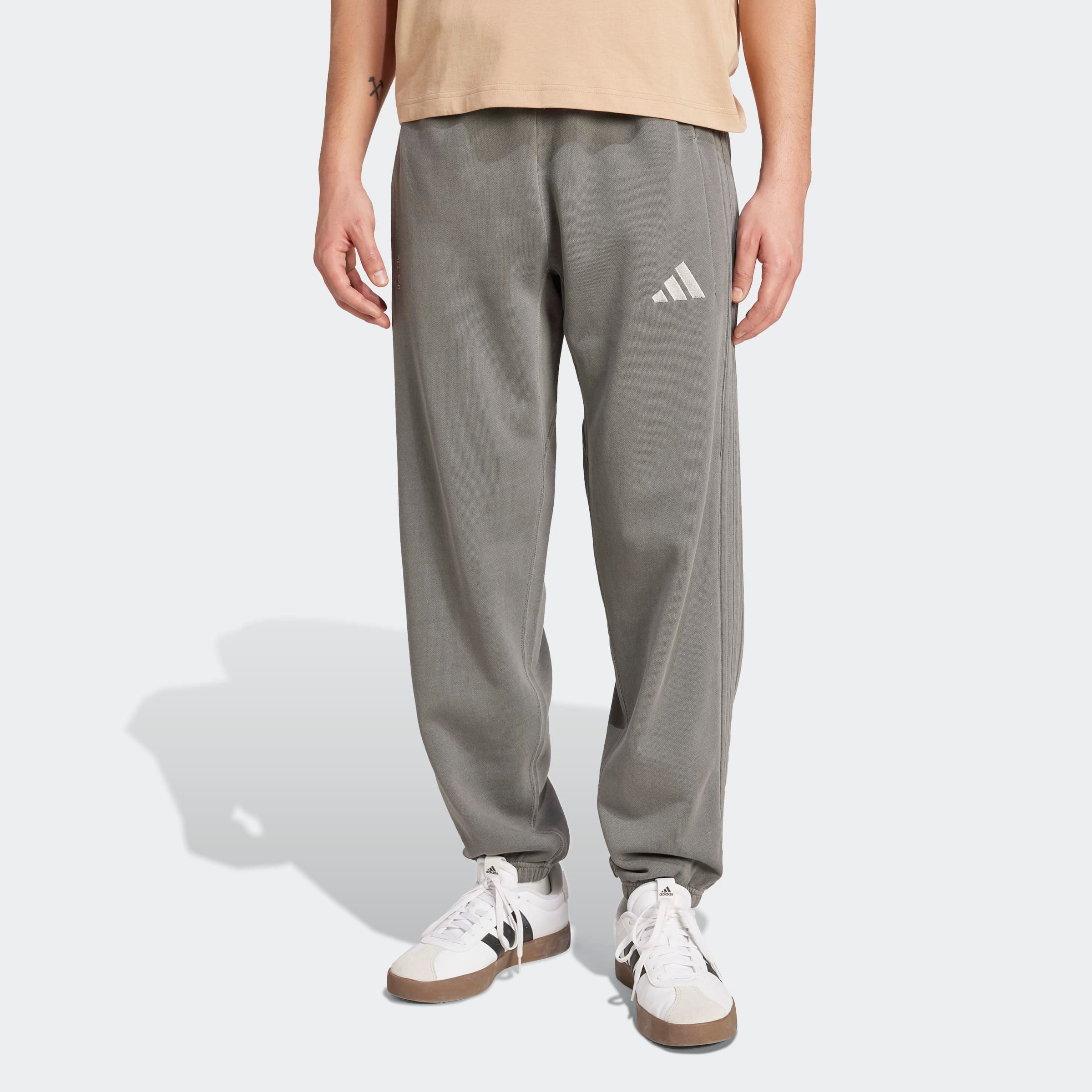 adidas Sportswear Sporthose "M A SZN W FT PT" mit gesticktem 3-Streifen-Log günstig online kaufen