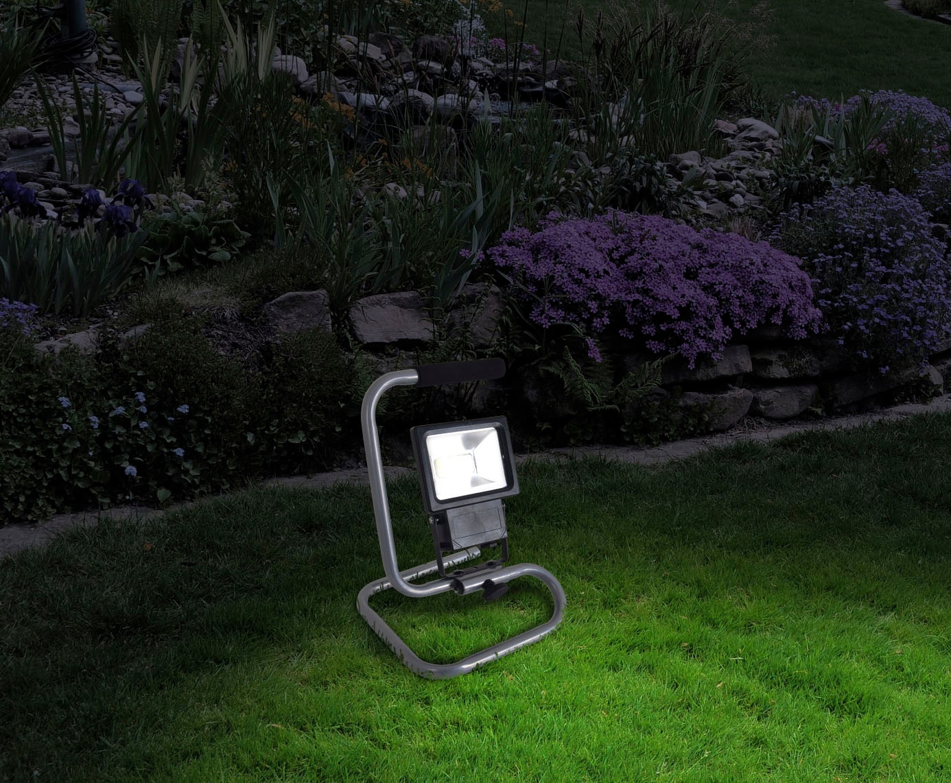 näve Baustrahler »Baro Arbeitsscheinwerfer, Bauscheinwerfer«, 1 flammig, Leuchtmittel LED-Board | LED fest integriert, kaltweiß, Arbeitsleuchte Werkstatt, Baustelle, Keller, Gartenstrahler