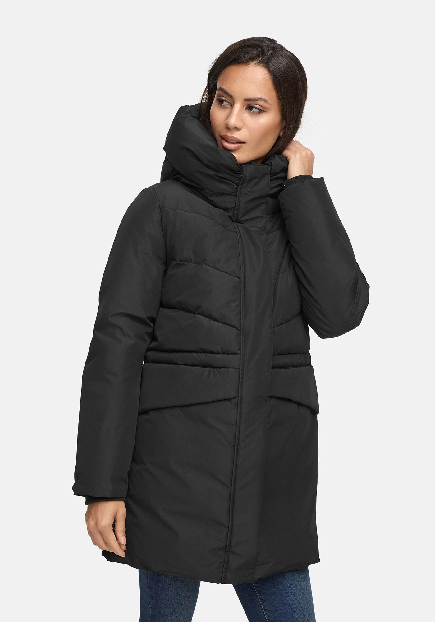Marikoo "Delilah" mit kuschelig warmem Teddyfleece und hohem Kragen