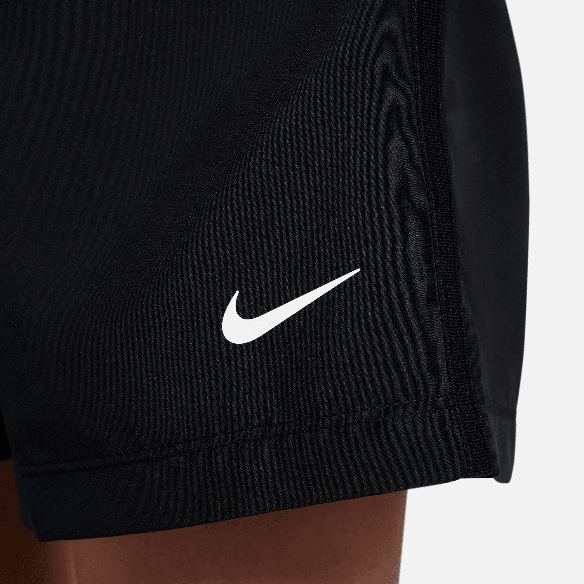 Nike Shorts »B NK DF MULTI WVN SHORT«  schnell trocknendes Material, atmungsaktiv, mit Eingrifftaschen