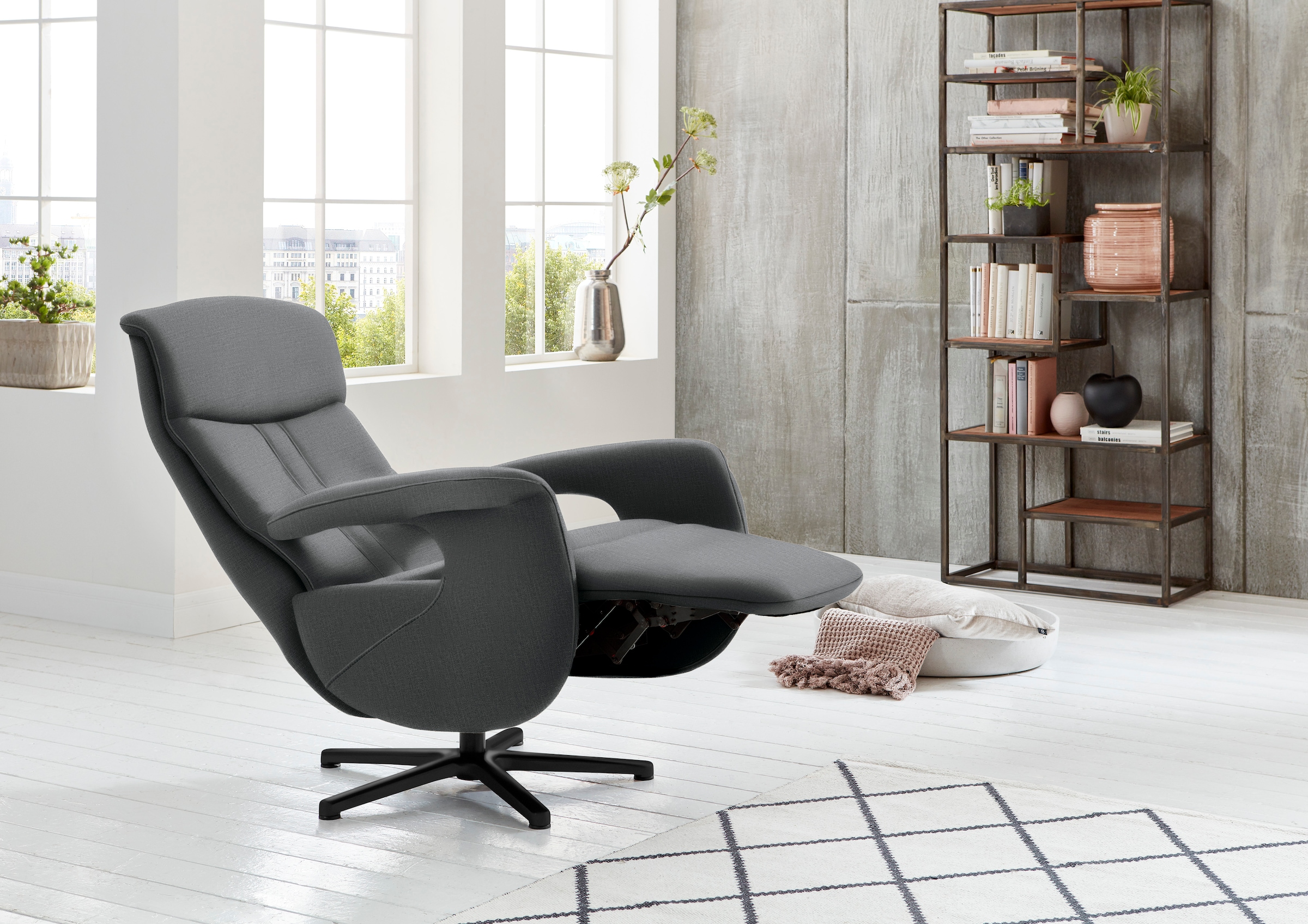 Die PlanBar Relaxsessel »MP-RS18073«, 360° drehbar, inkl. man. Kopfpolsterverstellung u. Relax-Funktion