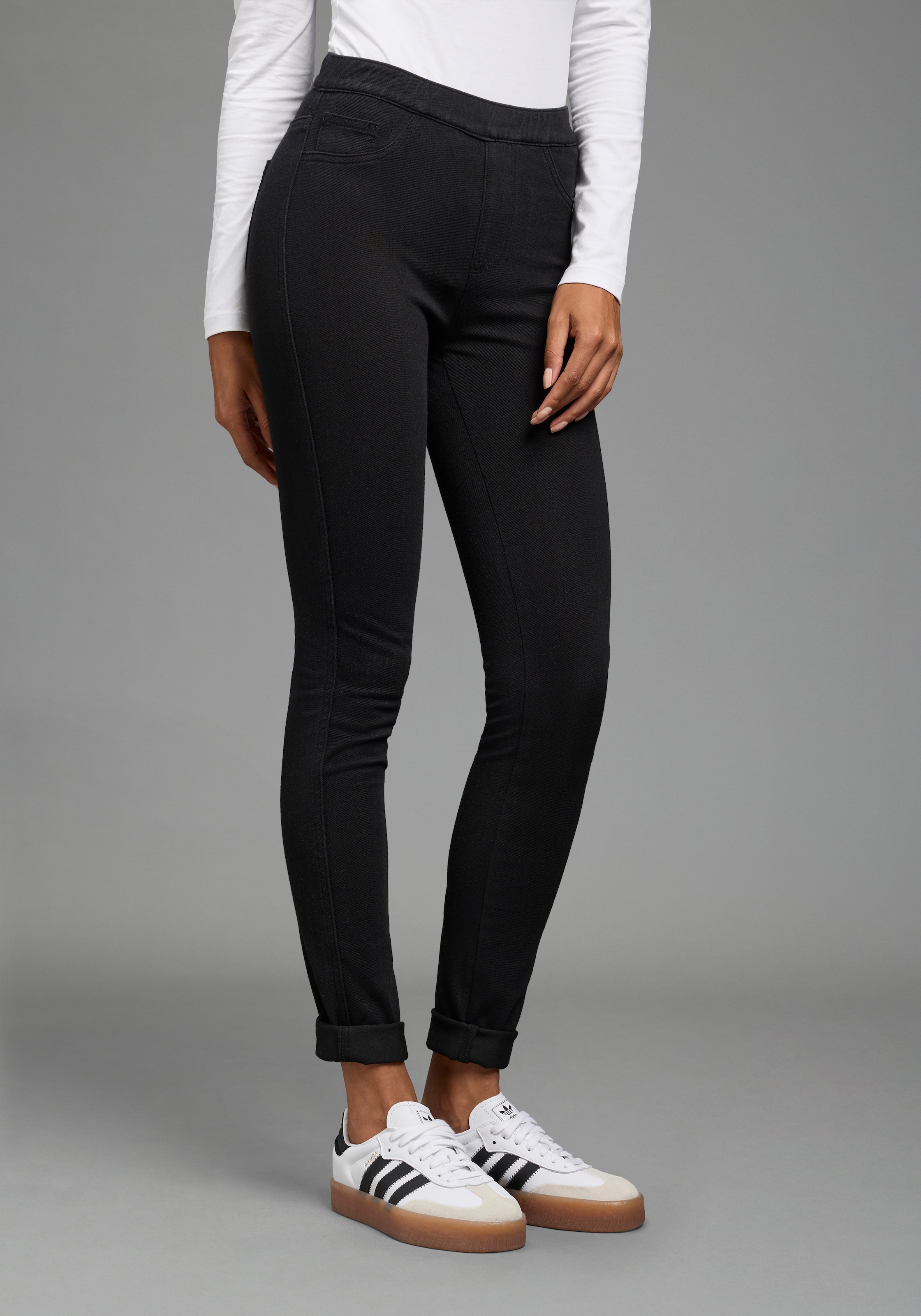 Arizona Jeansjeggings »im 4 Way Stretch, Quer- und Längselastisch, Skinny« Skinny Fit, extra enge Beinform, normale Leibhöhe, unifarbene Optik