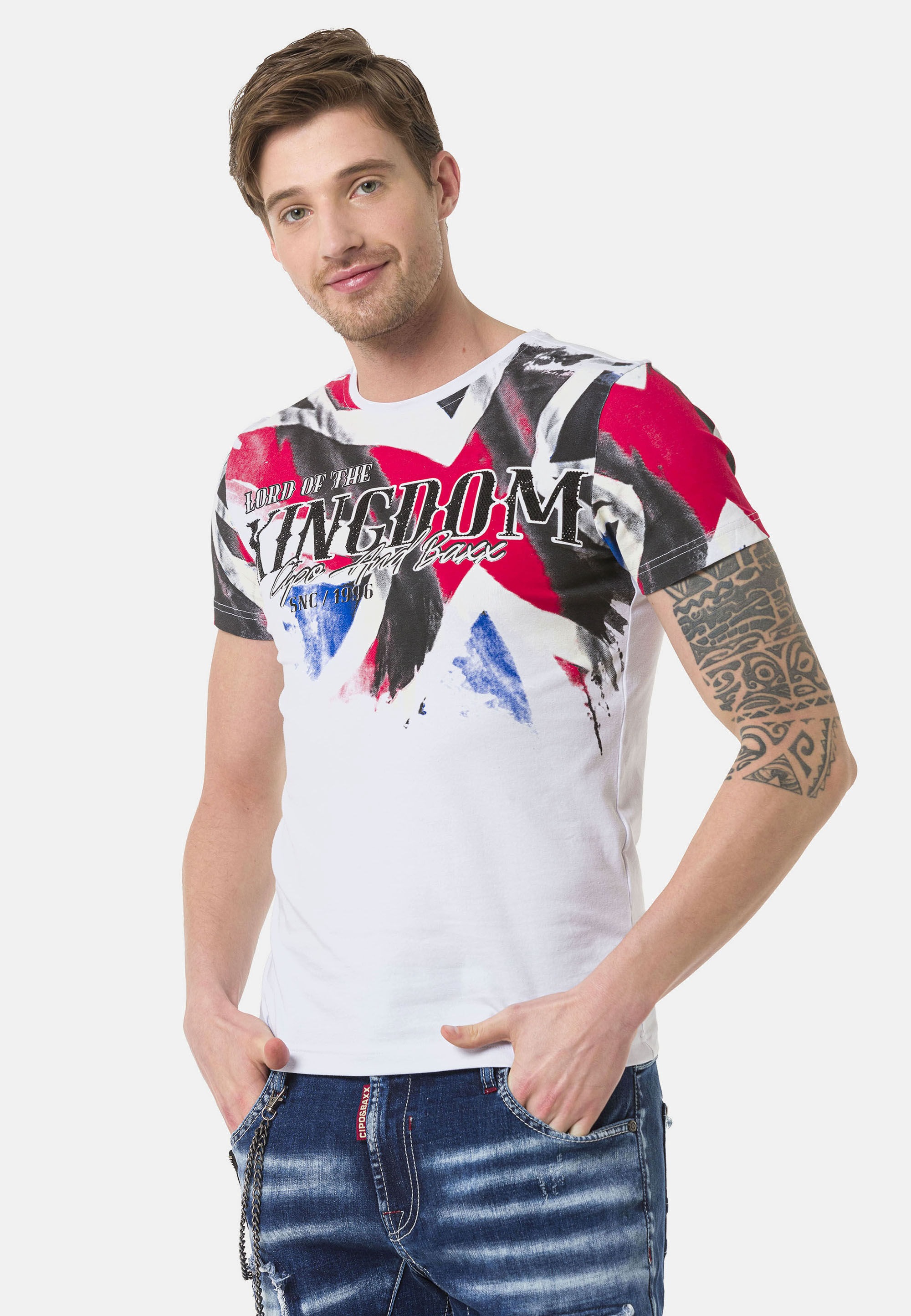 Cipo & Baxx T-Shirt »T-Shirt«, mit großem Flaggenprint