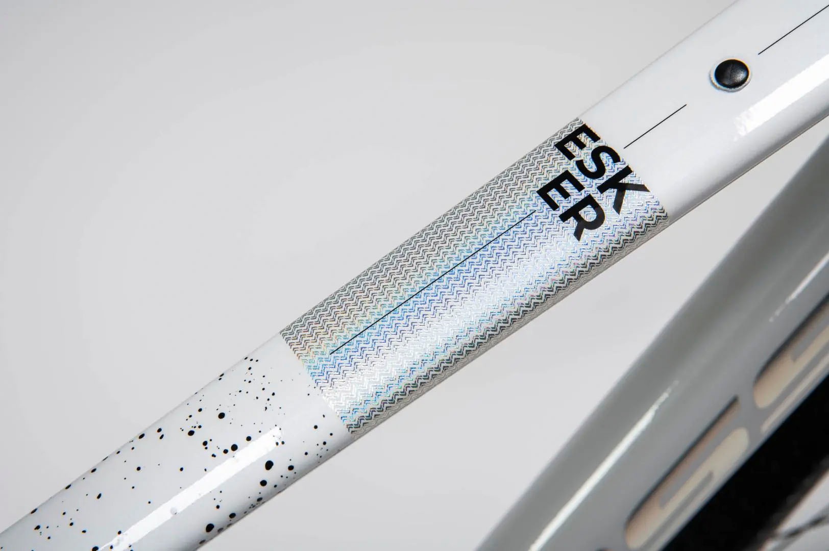 Kross Gravelbike »KROSS GRAVEL Bike 28" Esker 5.0 ULT.RA 12 Gänge« 12 Gang Shimano GRX RX822 Schaltwerk Kettenschaltung