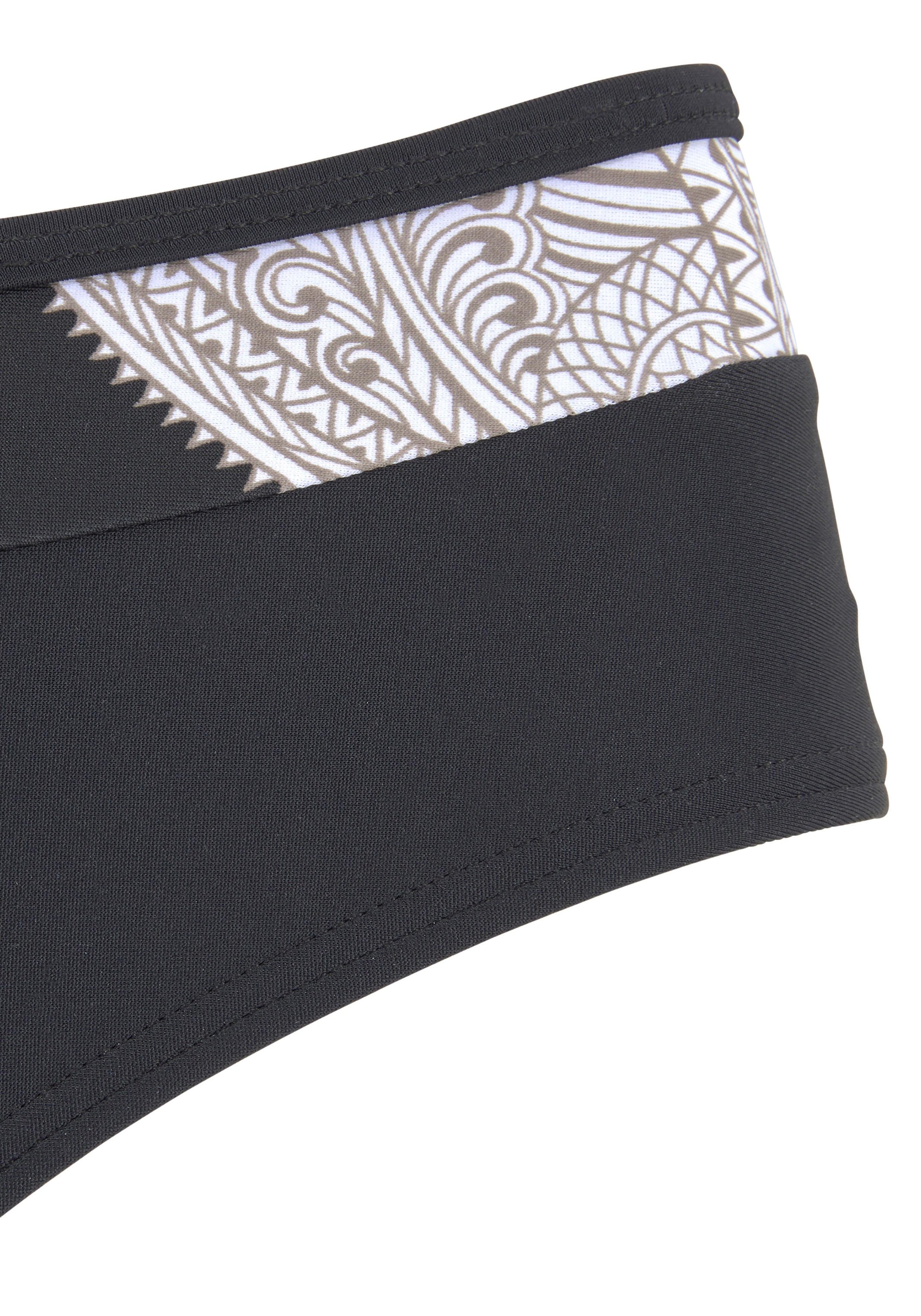 Bügel-Bikini LASCANA, Damen, Gr. 44, Cup B, schwarz (schwarz, bedruckt), Polyamid, Colorblocking, bedruckt, Bikini-Sets Bügel-Bikini, seitlich extra höher geschnitten, verstellbare Träger 3