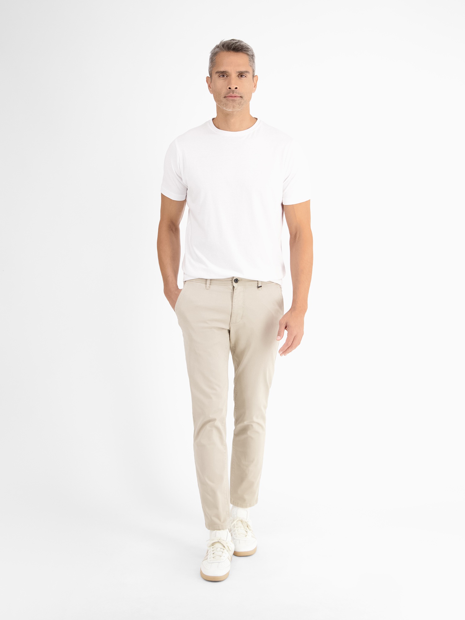 LERROS 5-Pocket-Hose »Basic Chino in Strukturqualität, SLIM FIT«  Chino im 5-Pocket-Style mit Stretchanteil / Allrounder für jeden Tag