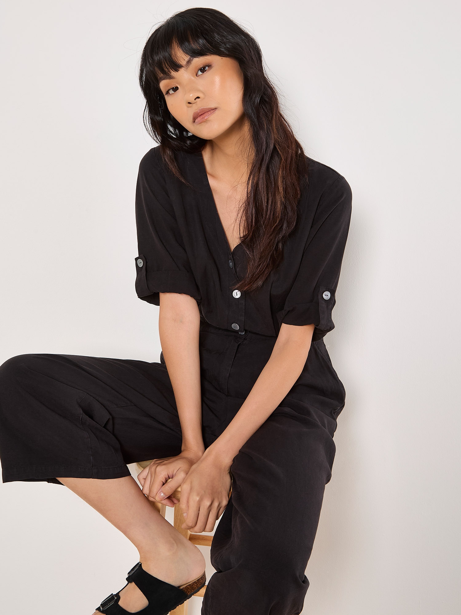 Apricot Jumpsuit »Jumpsuit mit Knopfleiste« mit Krempelarmen