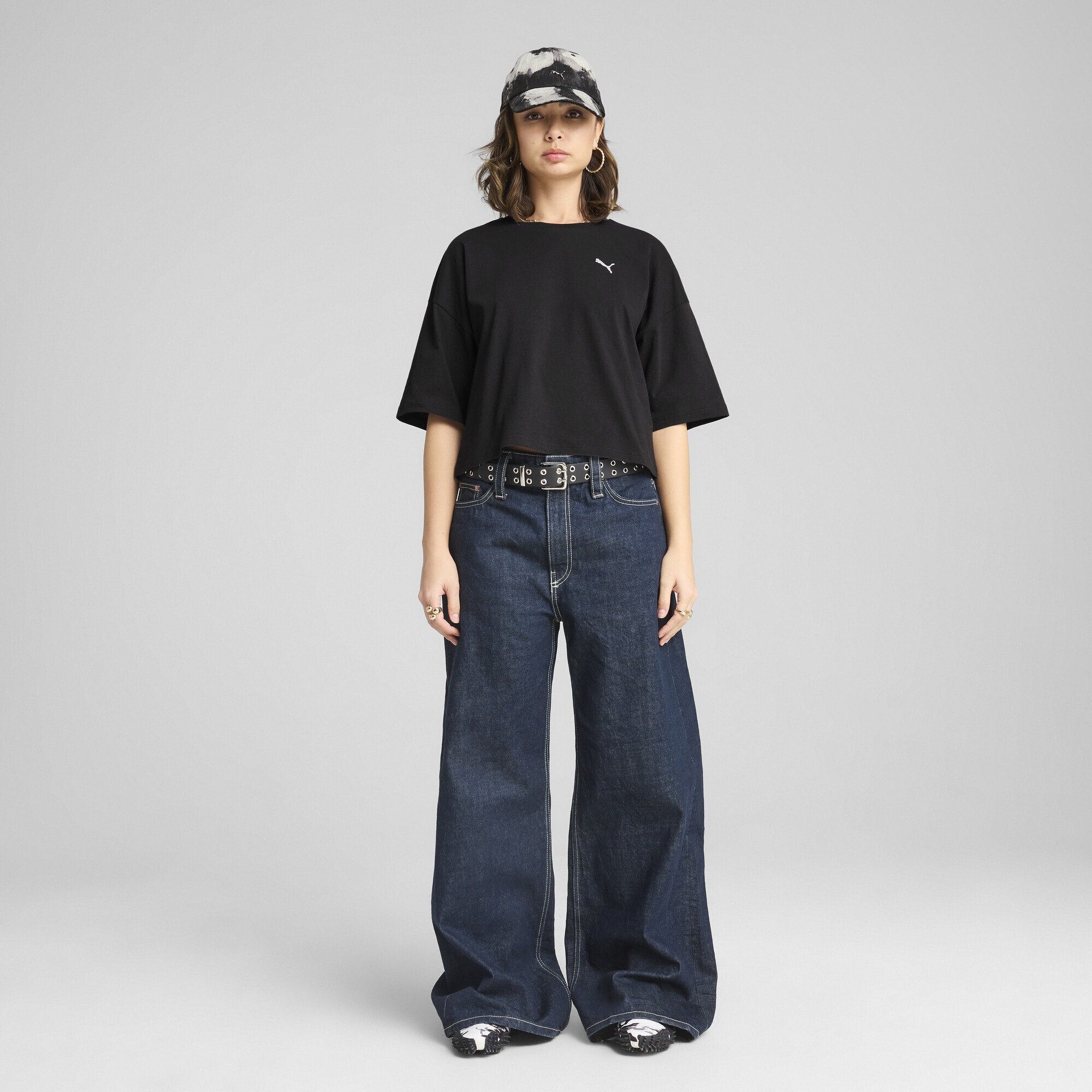 PUMA T-Shirt »WARDROBE ESS Kurzes Oversized-T-Shirt Damen«
