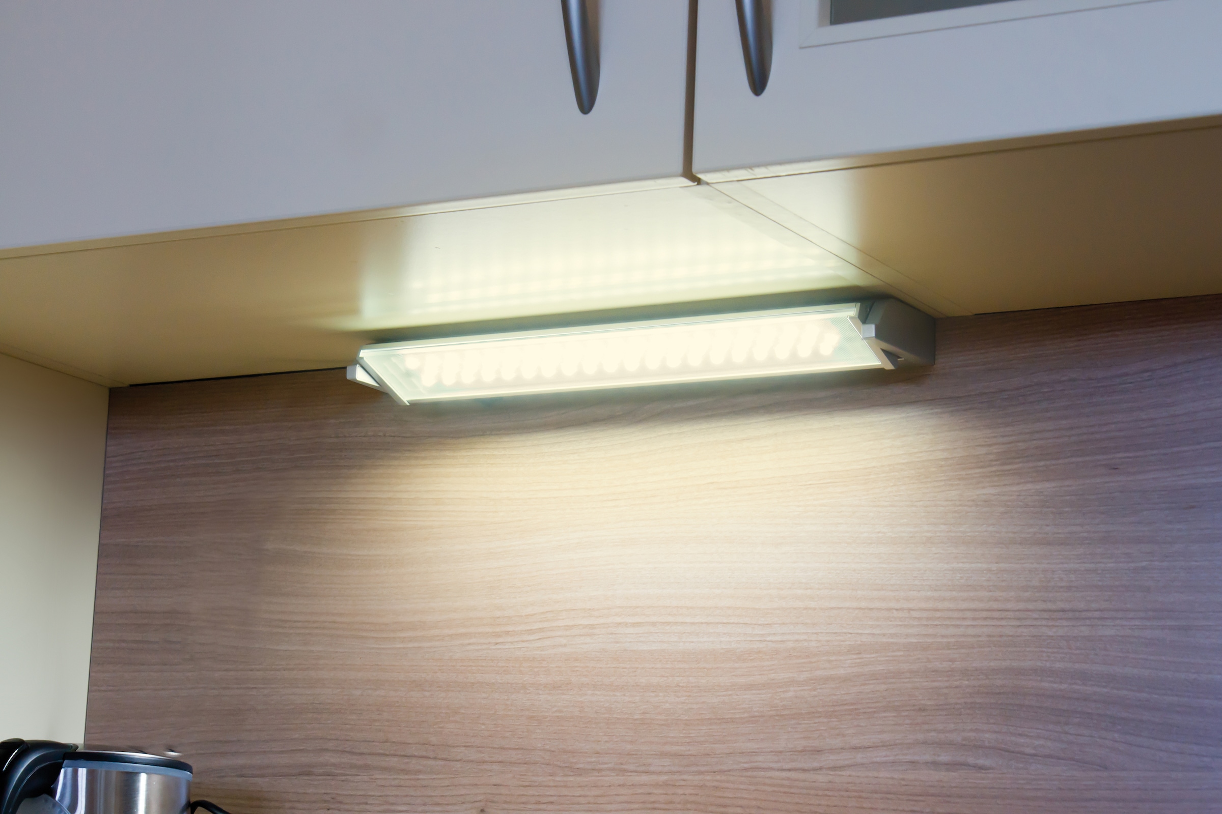 HEITRONIC Lichtleiste »Miami«, 1 flammig, Leuchtmittel LED-Board | LED fest integriert, Küchenlampe, Küchenbeleuchtung, schwenkbar und mit Schalter