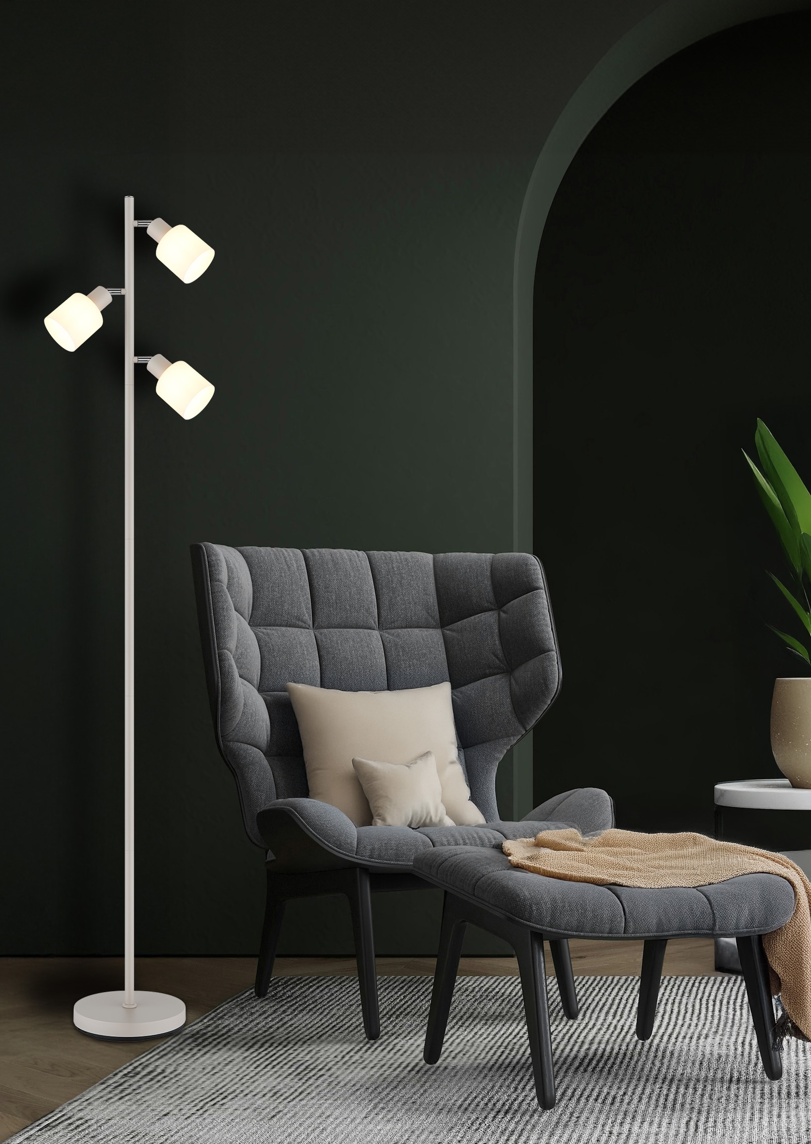 GLOBO LIGHTING Stehlampe »TRENT« E14 1 Stk. Sandfarbene Stehleuchte mit Chrom und Glas opal, dreh-/schwenkbar