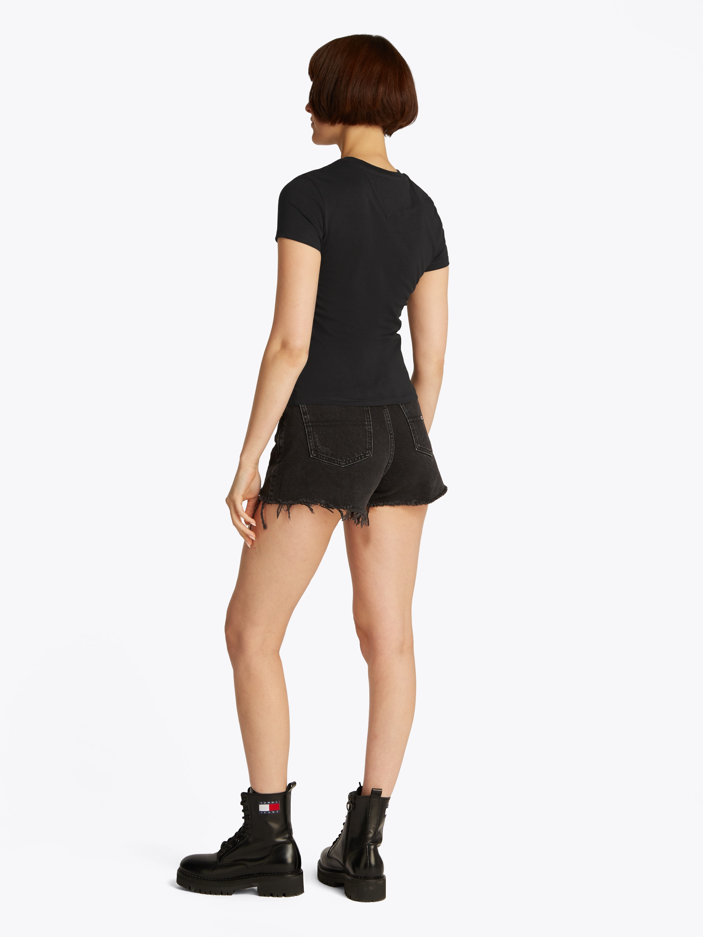 Tommy Jeans Curve T-Shirt »TJW SLIM TONAL LINEAR TEE EXT« in Großen Größen, Logodruck, Figurbetont