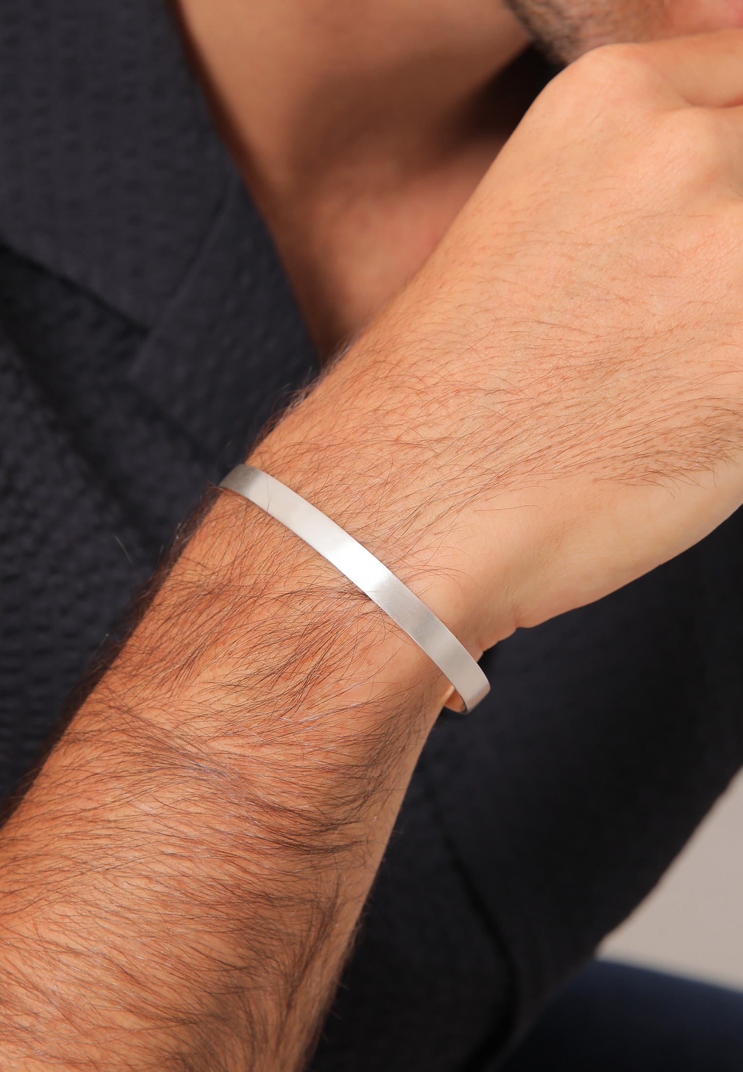 Kuzzoi Herren Basic Bangle Matt Silver 3