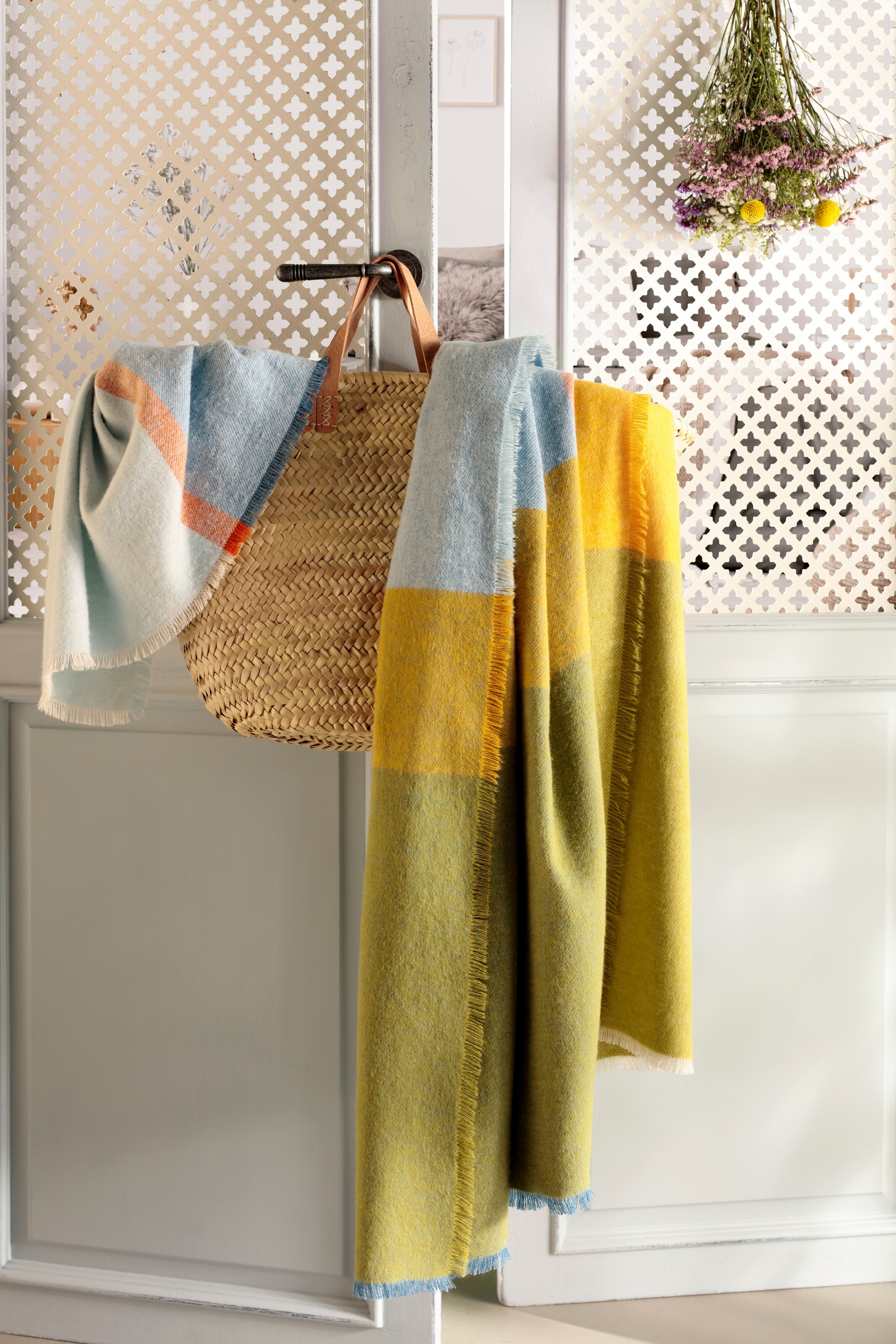 Biederlack Plaid »Plaid Summer« sommerliches Plaid mit Fransen