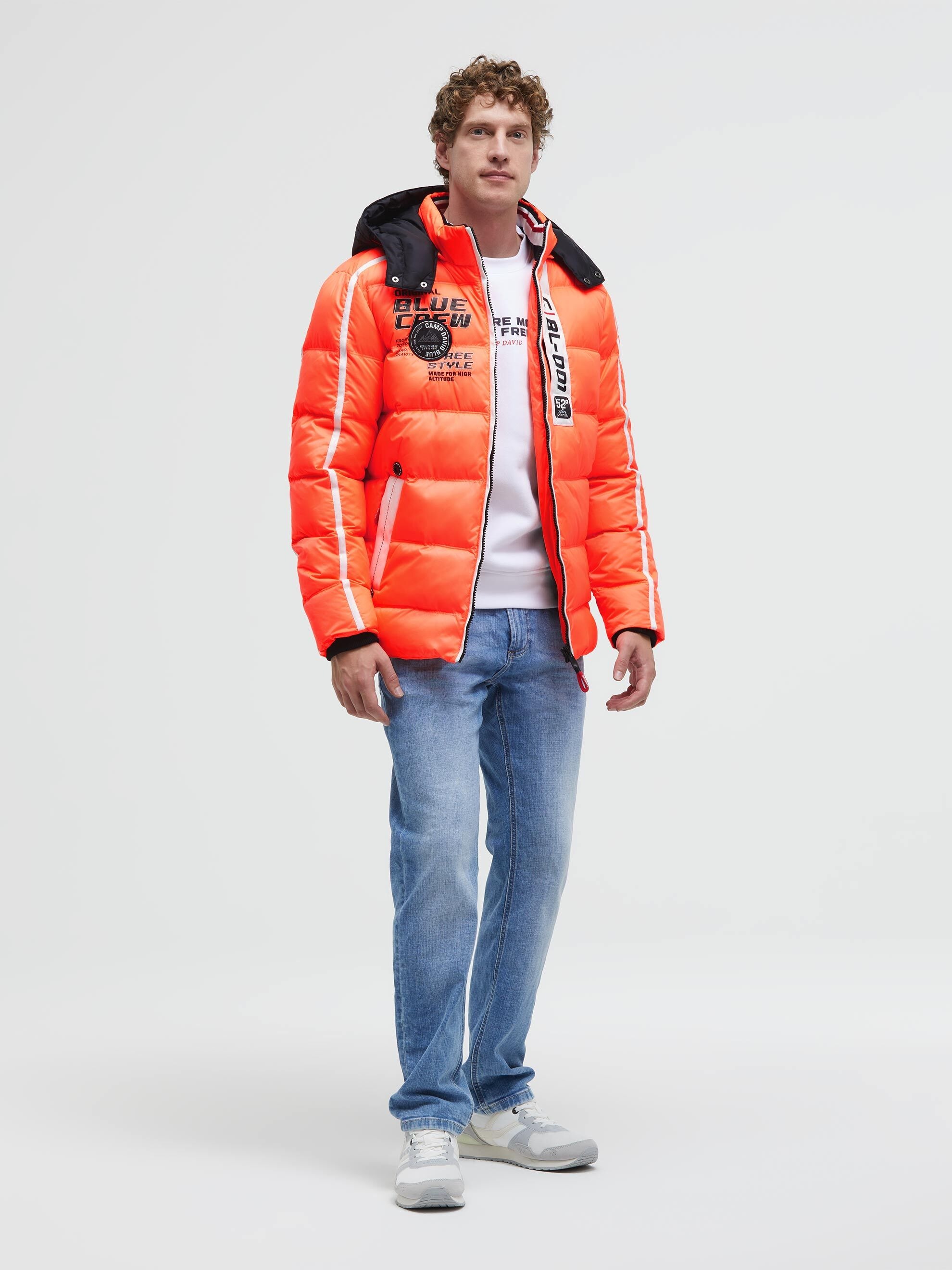 CAMP DAVID Winterjacke mit Kapuze mit Reißverschluss an den Einschubtaschen