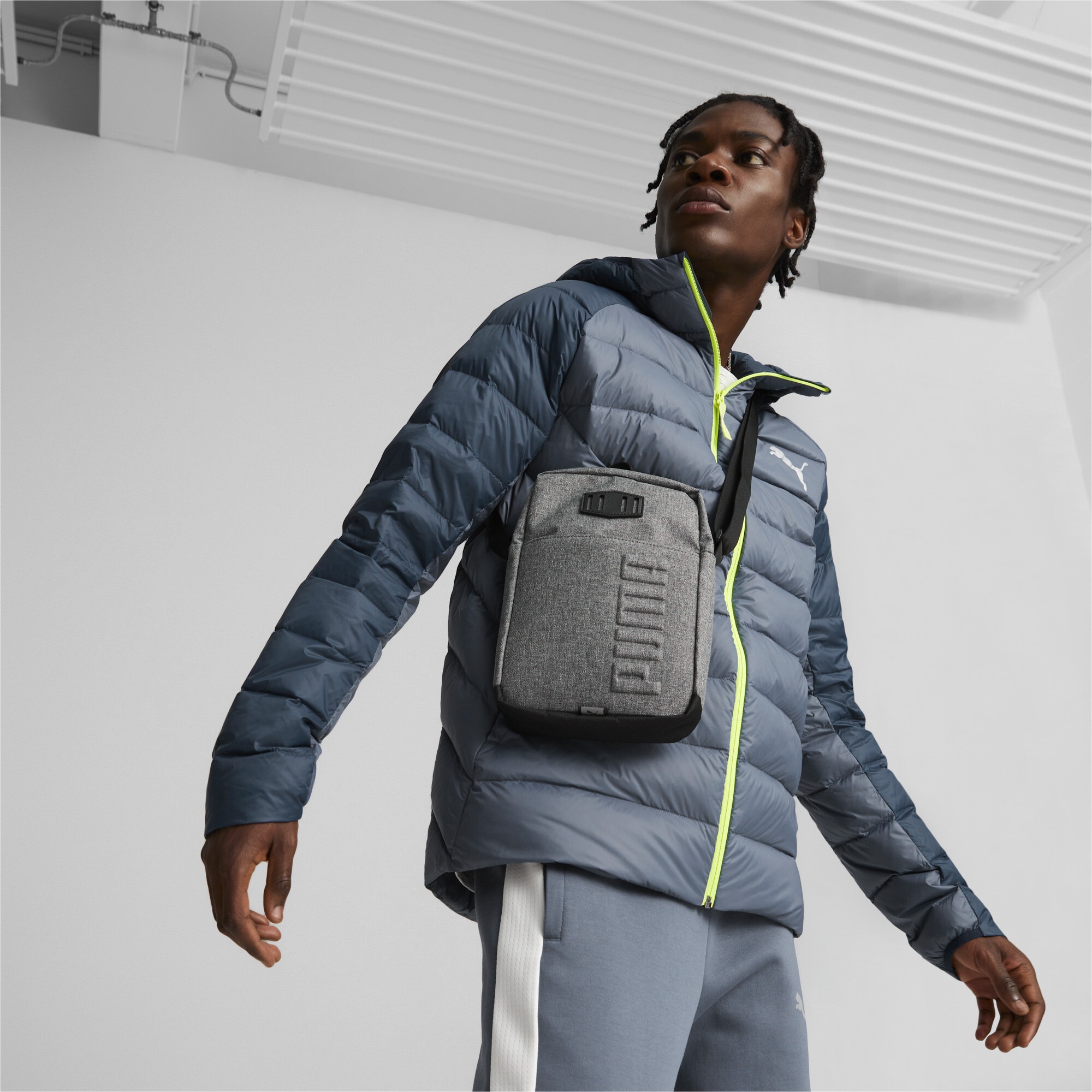 PUMA Schultertasche »S Portable, schmale, tragbare Umhängetasche Erwachsene«