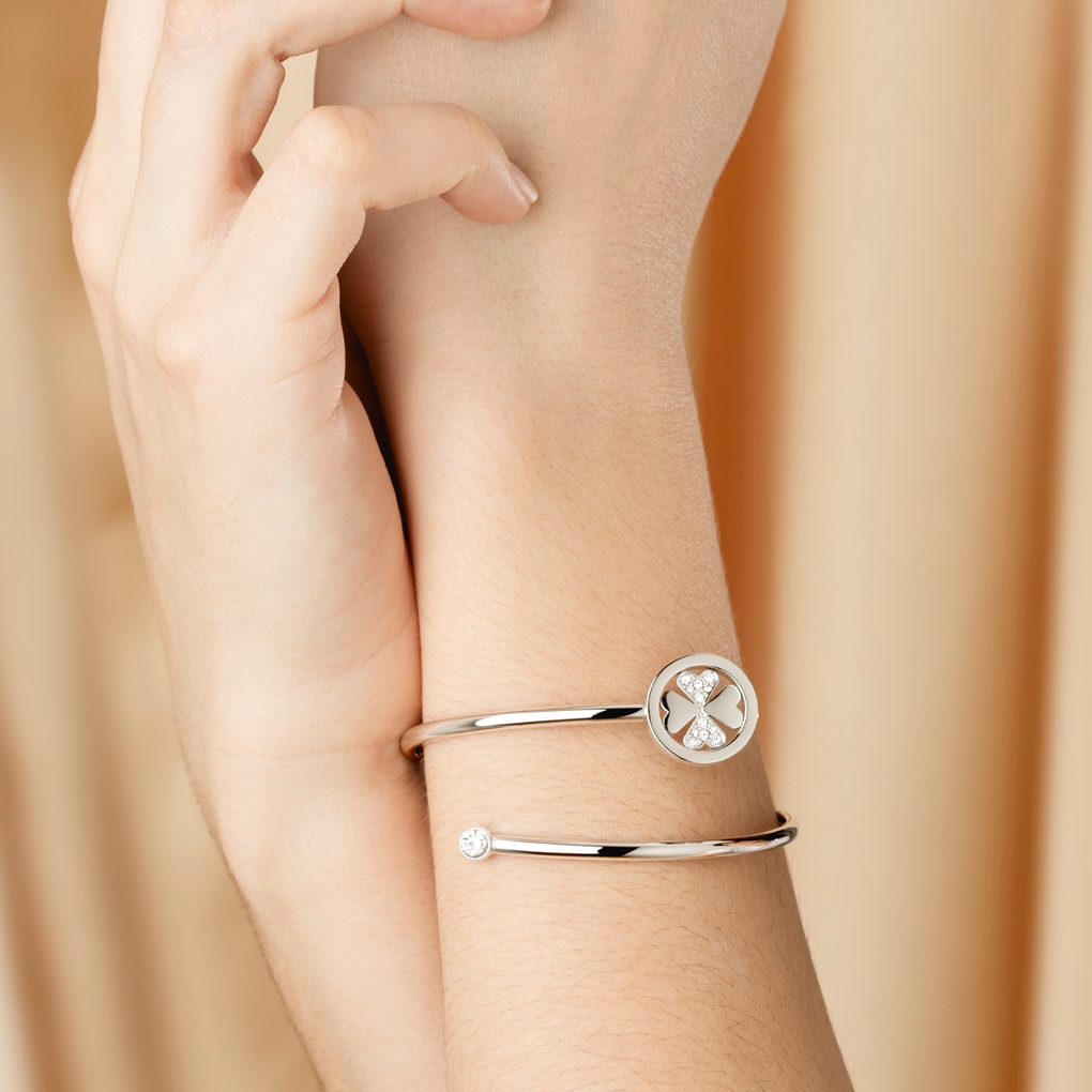 Lotus Armspange »Essentials - Kleeblatt« mit Glasstein