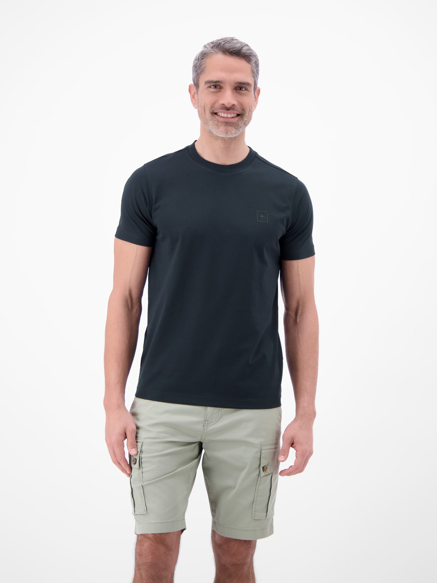 LERROS T-Shirt »T-Shirt in Cool & Dry Qualität« Feuchtigkeitsregulierend, hoher Tragekomfort, Einfarbig, Kurzarm